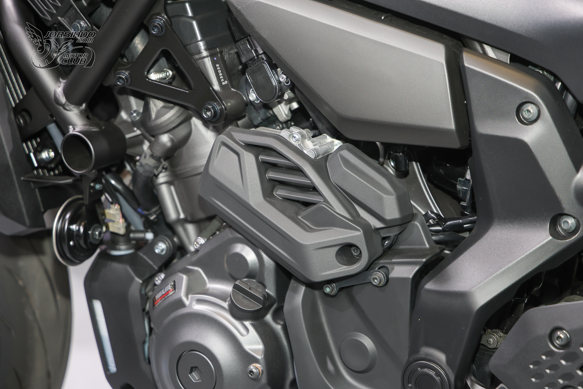 [2025 重車展] Yamaha 精銳盡出! MT-07 Y-AMT/ XMAX 300/ YZF-R9 報到1986|小老婆汽機車資訊網