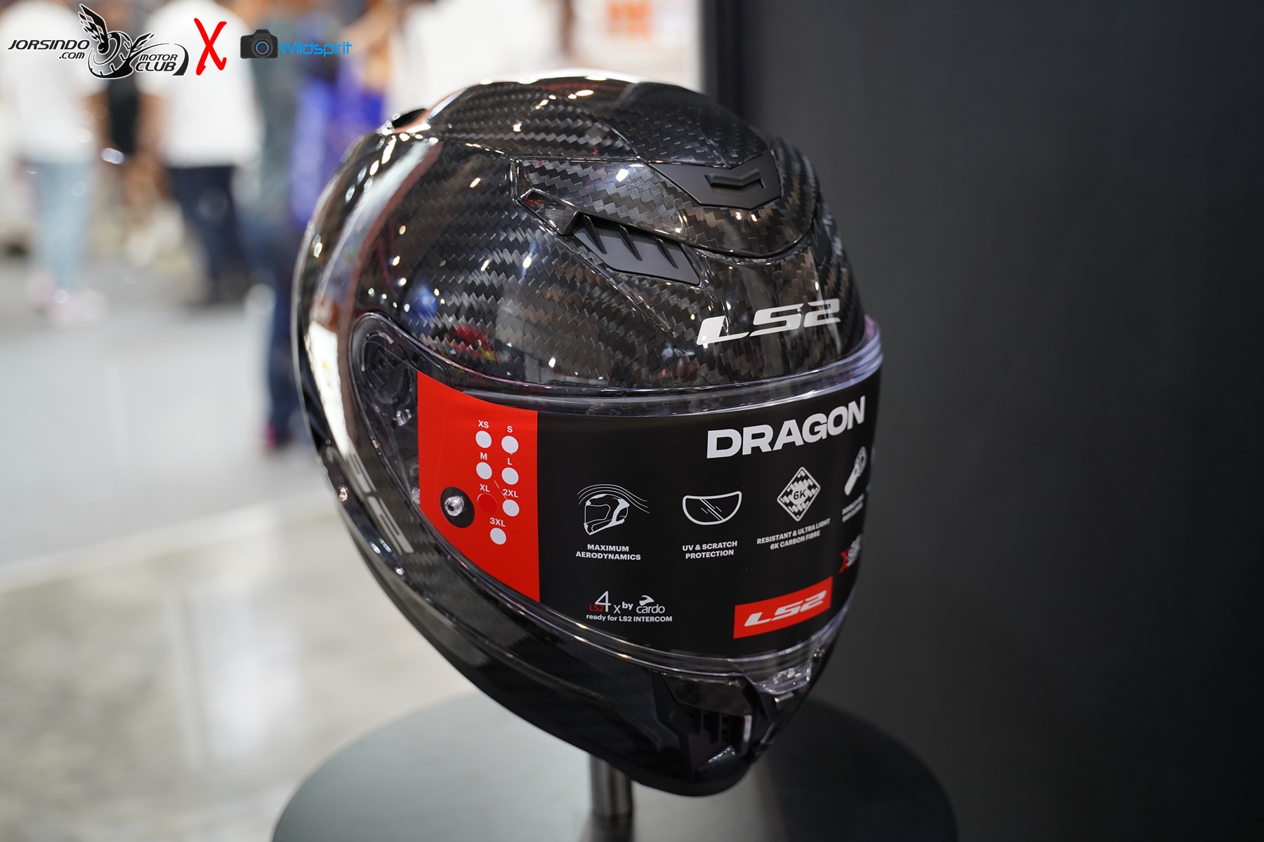 [2025重車展] 【LS2 / M2R】碳纖新品 整合式BT/DVR8171|小老婆汽機車資訊網
