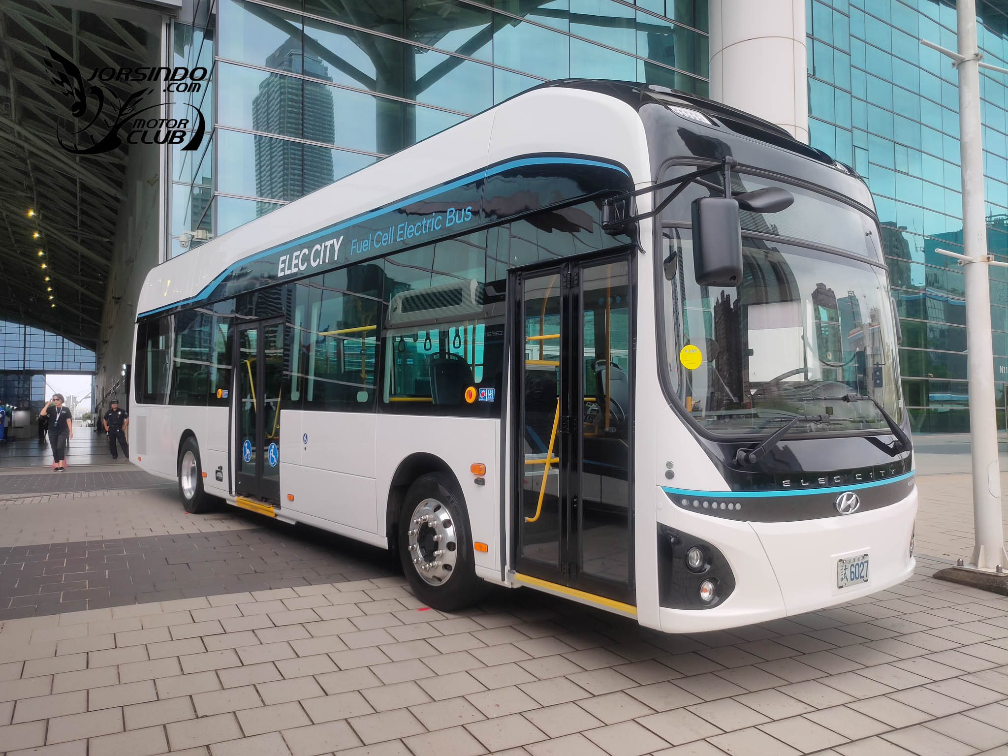 [官方新聞稿]領航淨零新未來~HYUNDAI ELEC CITY FCEV國內亮相8118|小老婆汽機車資訊網