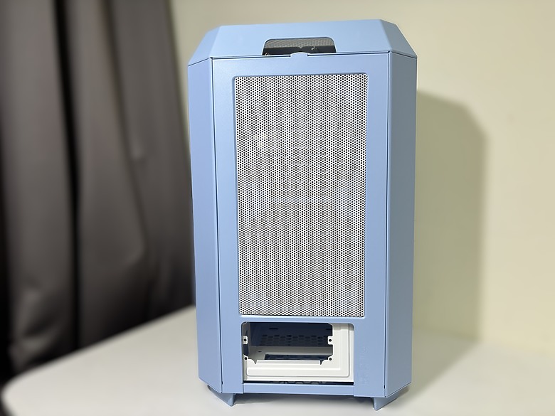 像老朋友般的熟悉感 Thermaltake 曜越科技 The Tower 2501603|小老婆汽機車資訊網