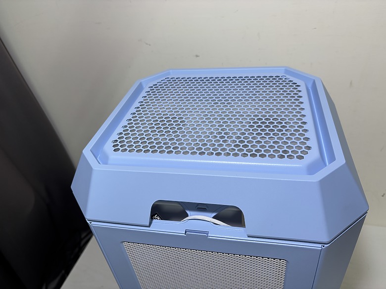像老朋友般的熟悉感 Thermaltake 曜越科技 The Tower 250699|小老婆汽機車資訊網