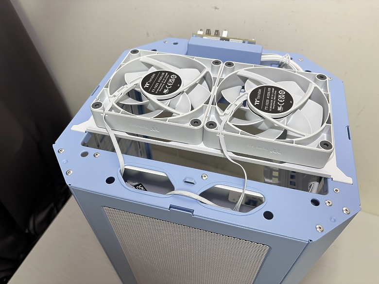 像老朋友般的熟悉感 Thermaltake 曜越科技 The Tower 2503393|小老婆汽機車資訊網