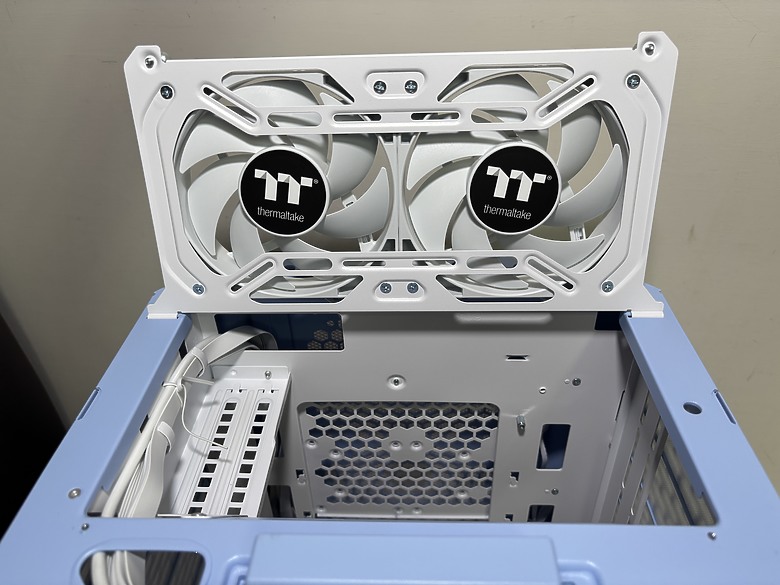 像老朋友般的熟悉感 Thermaltake 曜越科技 The Tower 2501179|小老婆汽機車資訊網