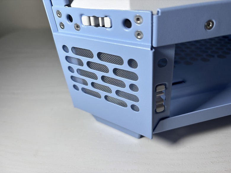 像老朋友般的熟悉感 Thermaltake 曜越科技 The Tower 2505999|小老婆汽機車資訊網