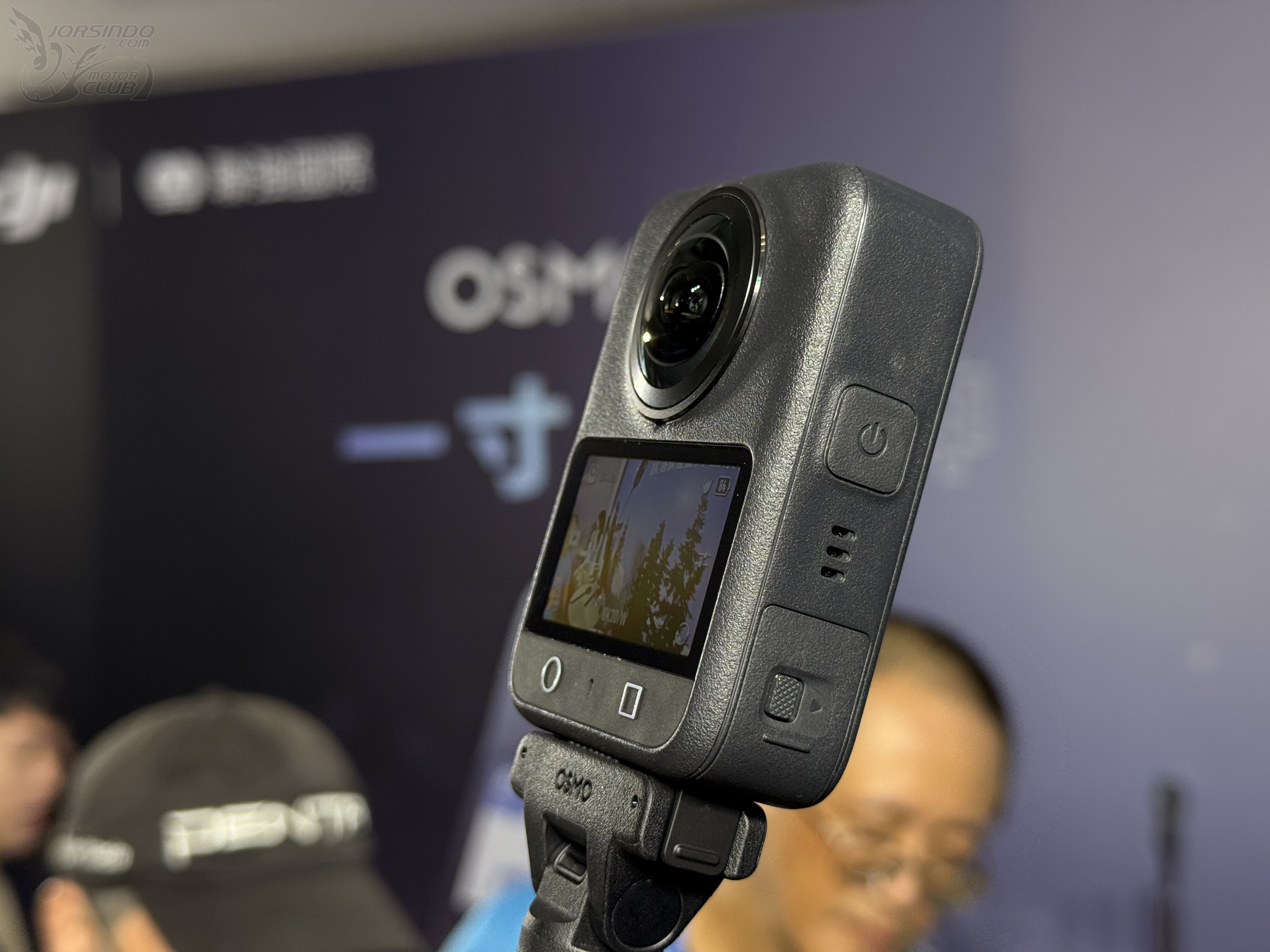 DJI Osmo 360全景 1 吋運動相機登台！8K50p、1.2億拍照「全」給你8430|DJI,Osmo 360,全景相機小老婆汽機車資訊網