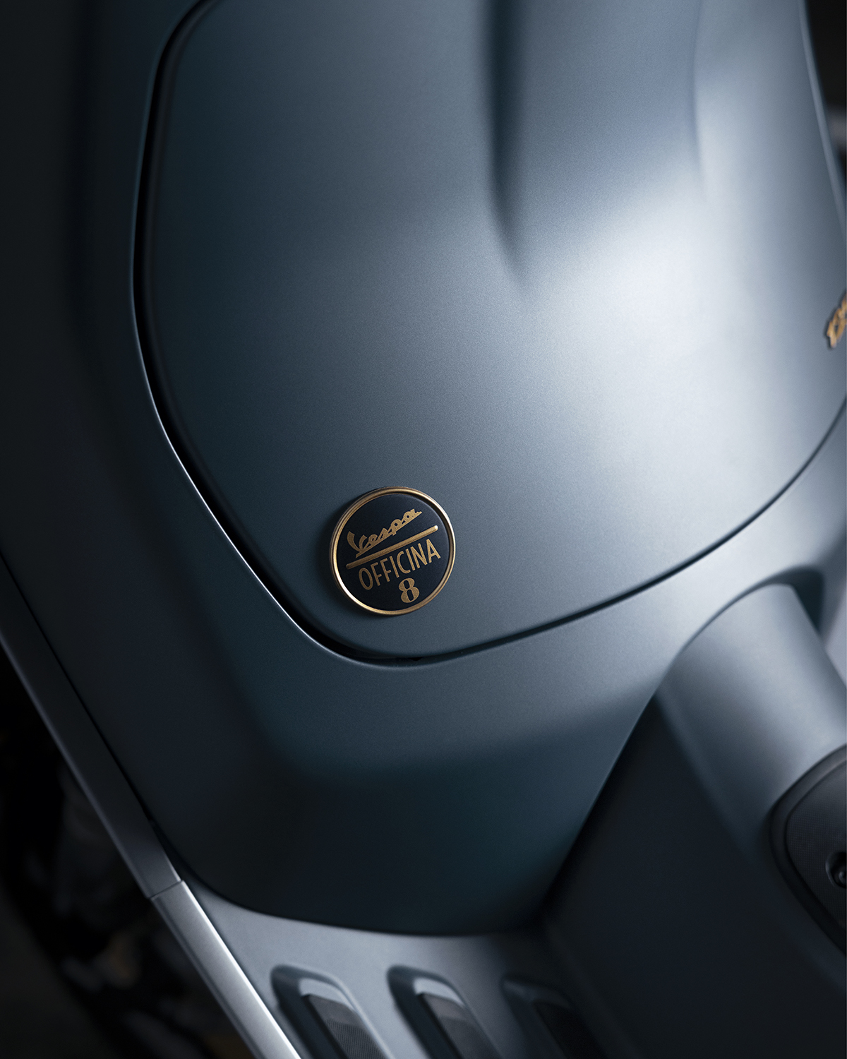 [官方新聞稿] Vespa Sprint Officina 8 特仕版限量50台正式抵港2076|vespa,限量,sprint小老婆汽機車資訊網