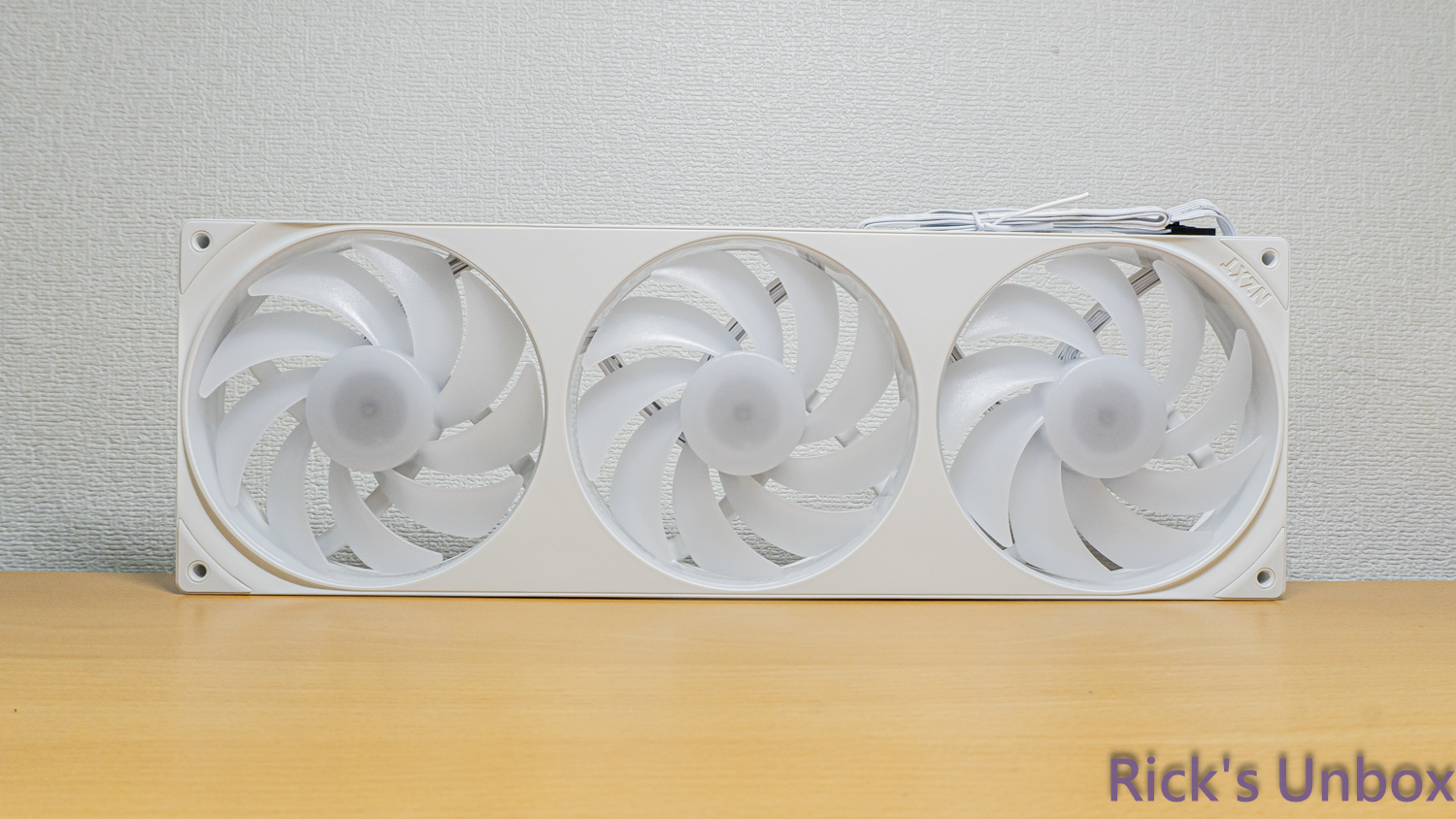 【開箱】NZXT新版ELITE水冷 | NZXT KRAKEN ELITE 360 RGB WHITE V23012|小老婆汽機車資訊網