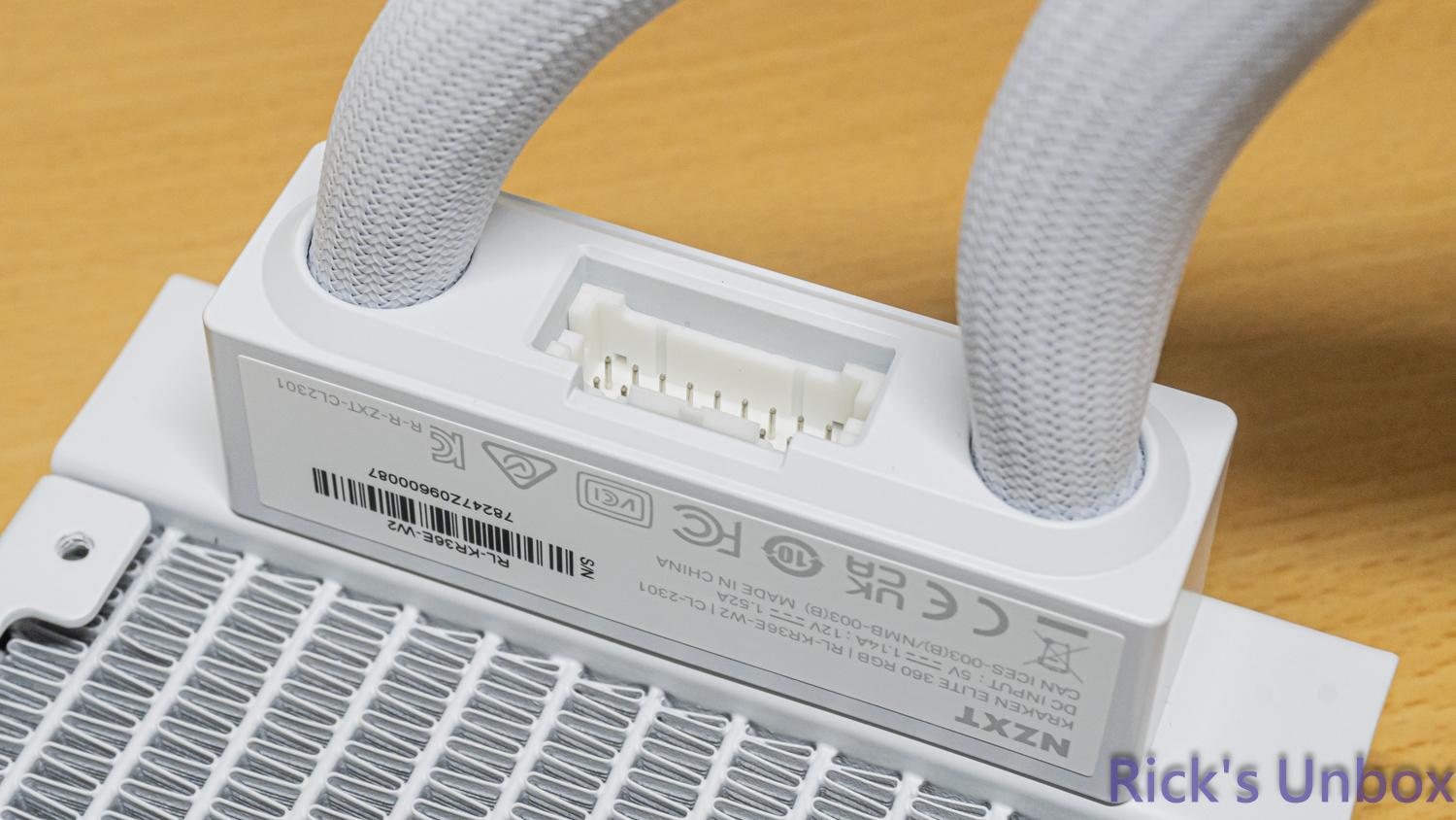 【開箱】NZXT新版ELITE水冷 | NZXT KRAKEN ELITE 360 RGB WHITE V24256|小老婆汽機車資訊網