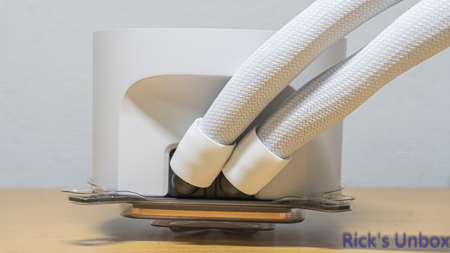 【開箱】NZXT新版ELITE水冷 | NZXT KRAKEN ELITE 360 RGB WHITE V28149|小老婆汽機車資訊網