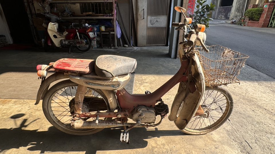 廢棄工廠出土文物 1982 PC50 細部分解翻新復牌1955|小老婆汽機車資訊網