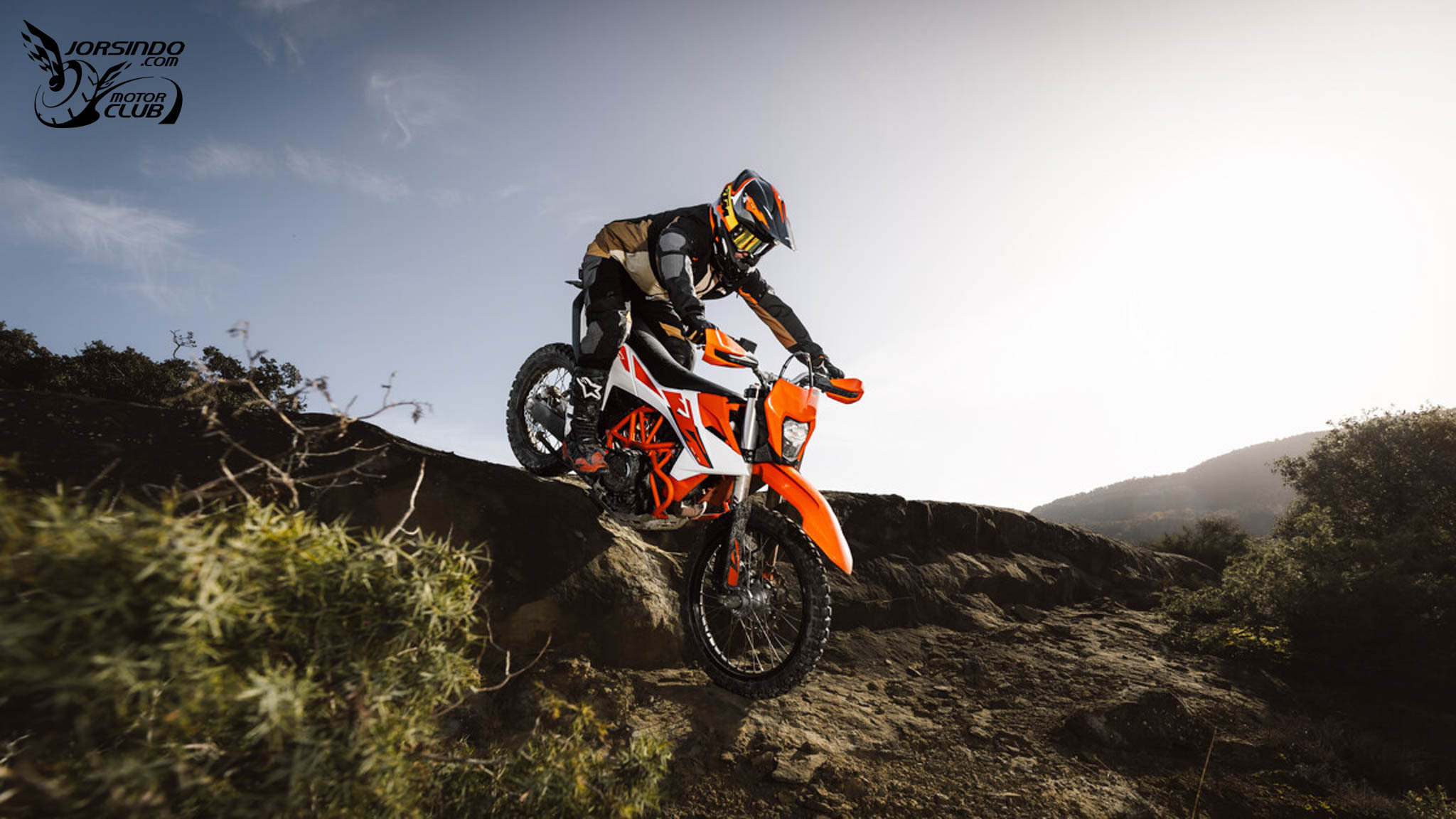 窮過的滑胎浪子！2026 KTM 690 SMC R / ENDURO R 發表3249|小老婆汽機車資訊網