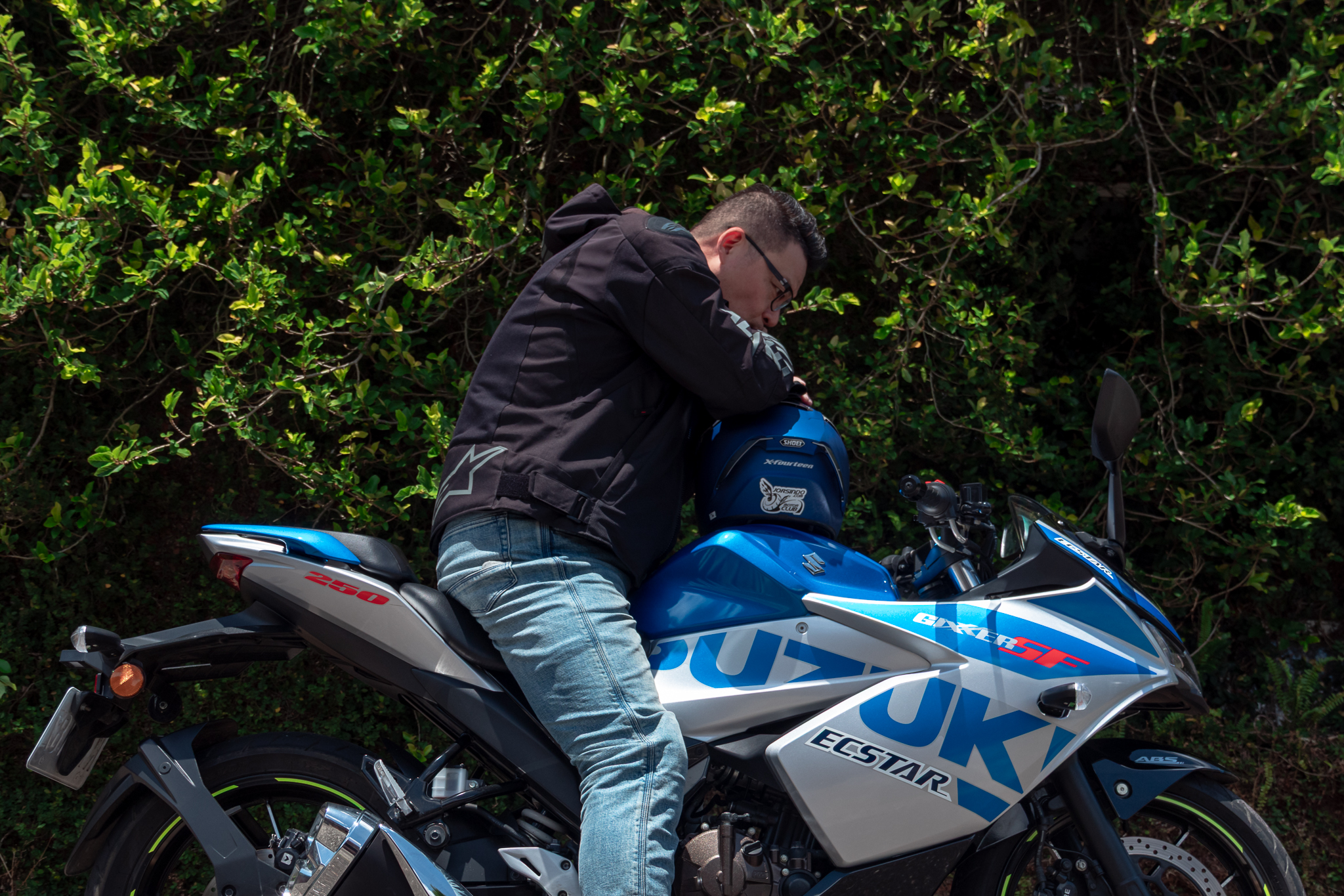 通勤跑山皆宜！跨上 SUZUKI GIXXER SF 250 改變生活態度3099|suzuki,gixxer250,gixxer,油冷引擎,跑車小老婆汽機車資訊網