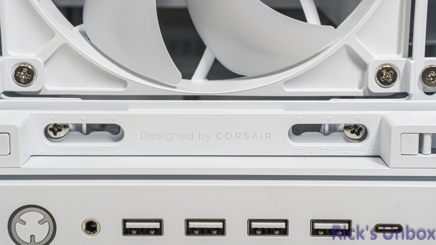 【開箱】高模組化頂級中塔機殼 | CORSAIR FRAME 5000D RS ARGB WHITE3132|小老婆汽機車資訊網