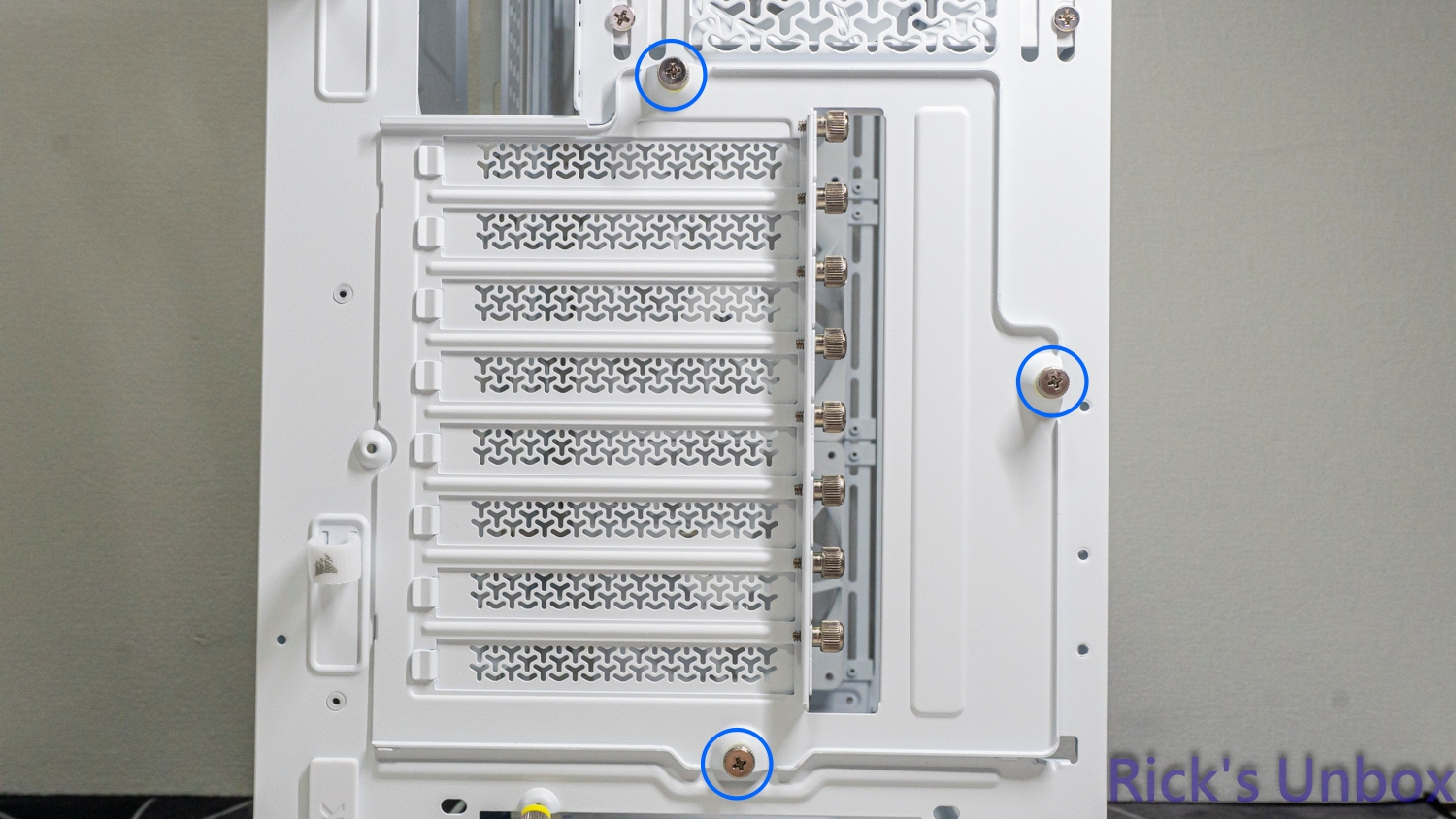 【開箱】高模組化頂級中塔機殼 | CORSAIR FRAME 5000D RS ARGB WHITE196|小老婆汽機車資訊網