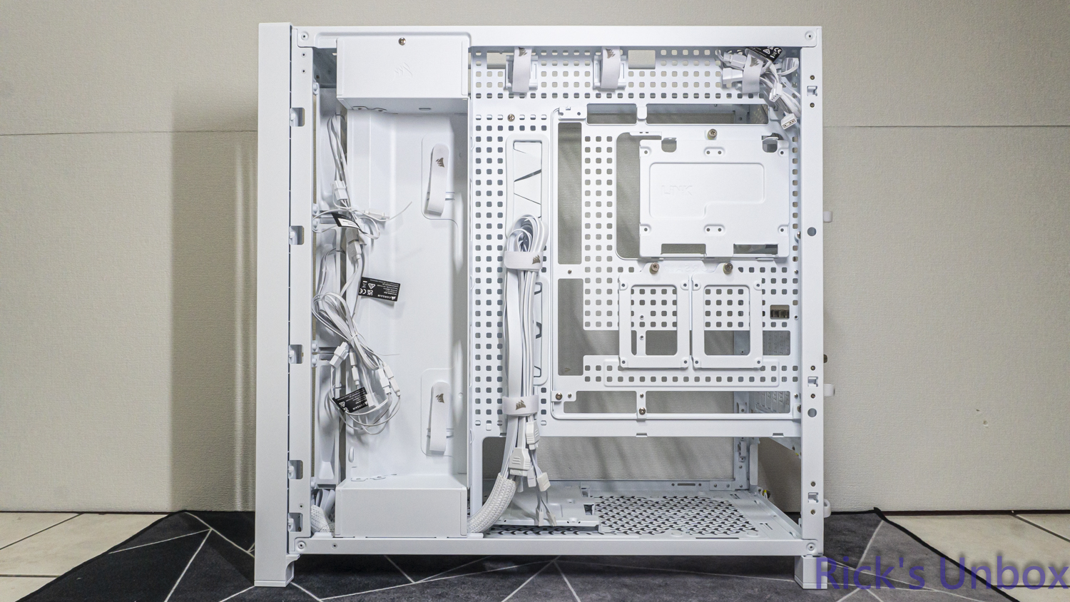 【開箱】高模組化頂級中塔機殼 | CORSAIR FRAME 5000D RS ARGB WHITE2854|小老婆汽機車資訊網
