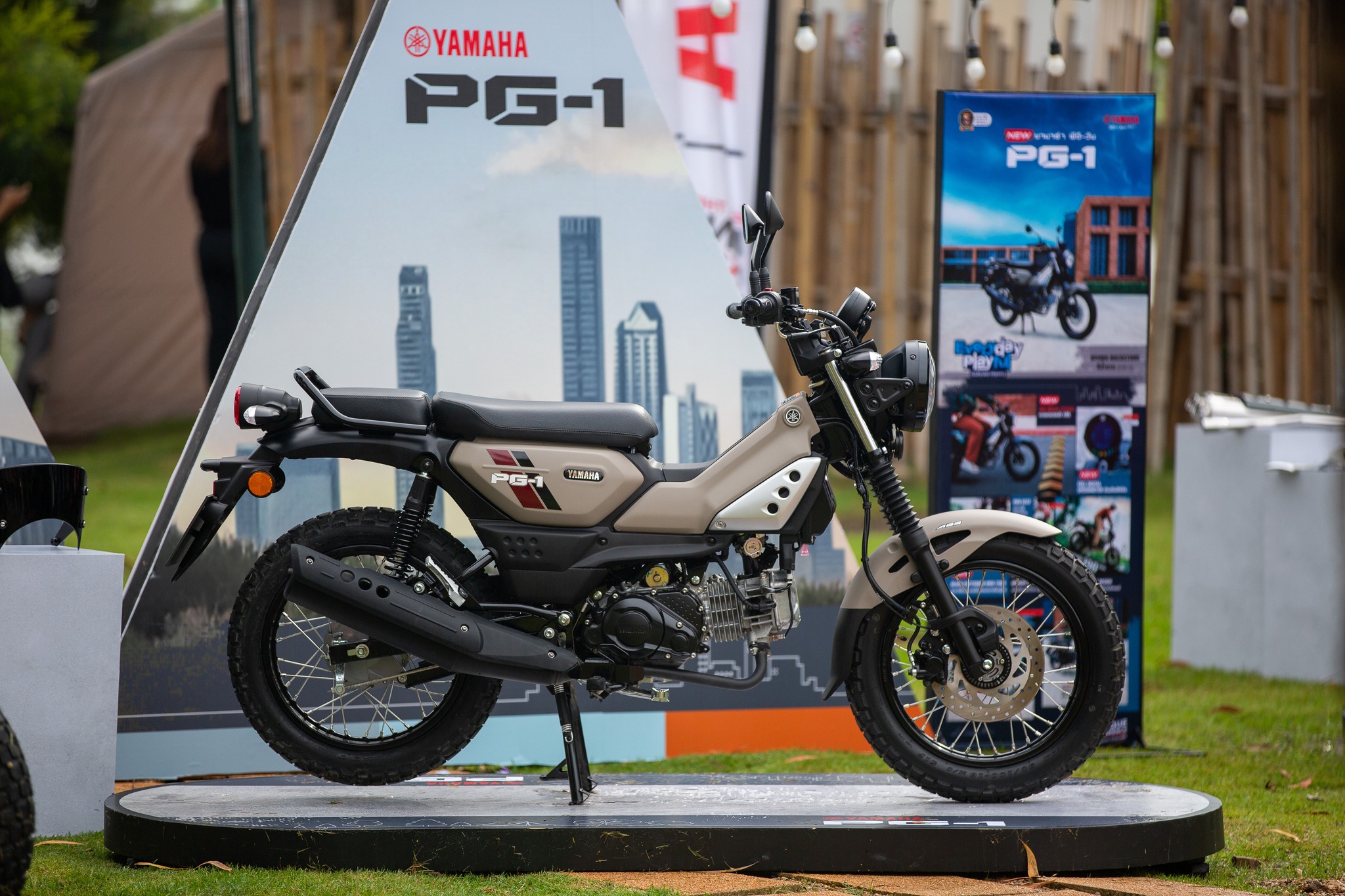 山葉國民車 2026 Yamaha PG-1 ABS 泰國發表！液晶儀錶板導入5076|小老婆汽機車資訊網