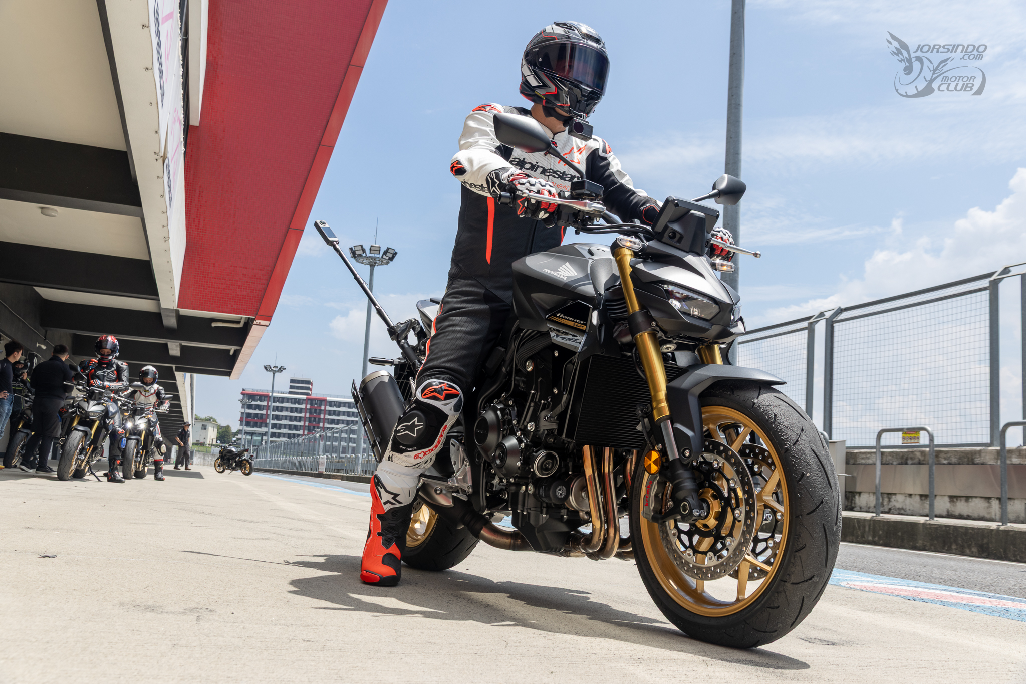 Honda 最強街車降臨！CB1000 Hornet SP 賽道試乘8835|honda,hornet小老婆汽機車資訊網