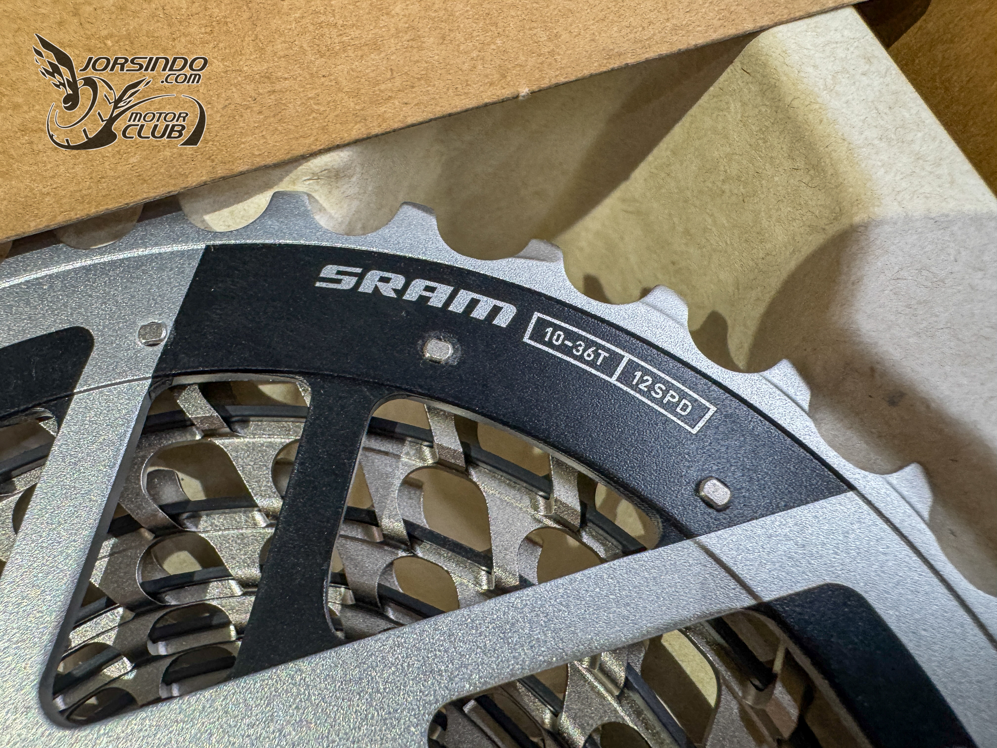 最後一塊拼圖! Defy Asvanced SL0 改裝 SRAM RED E1 飛輪11|小老婆汽機車資訊網