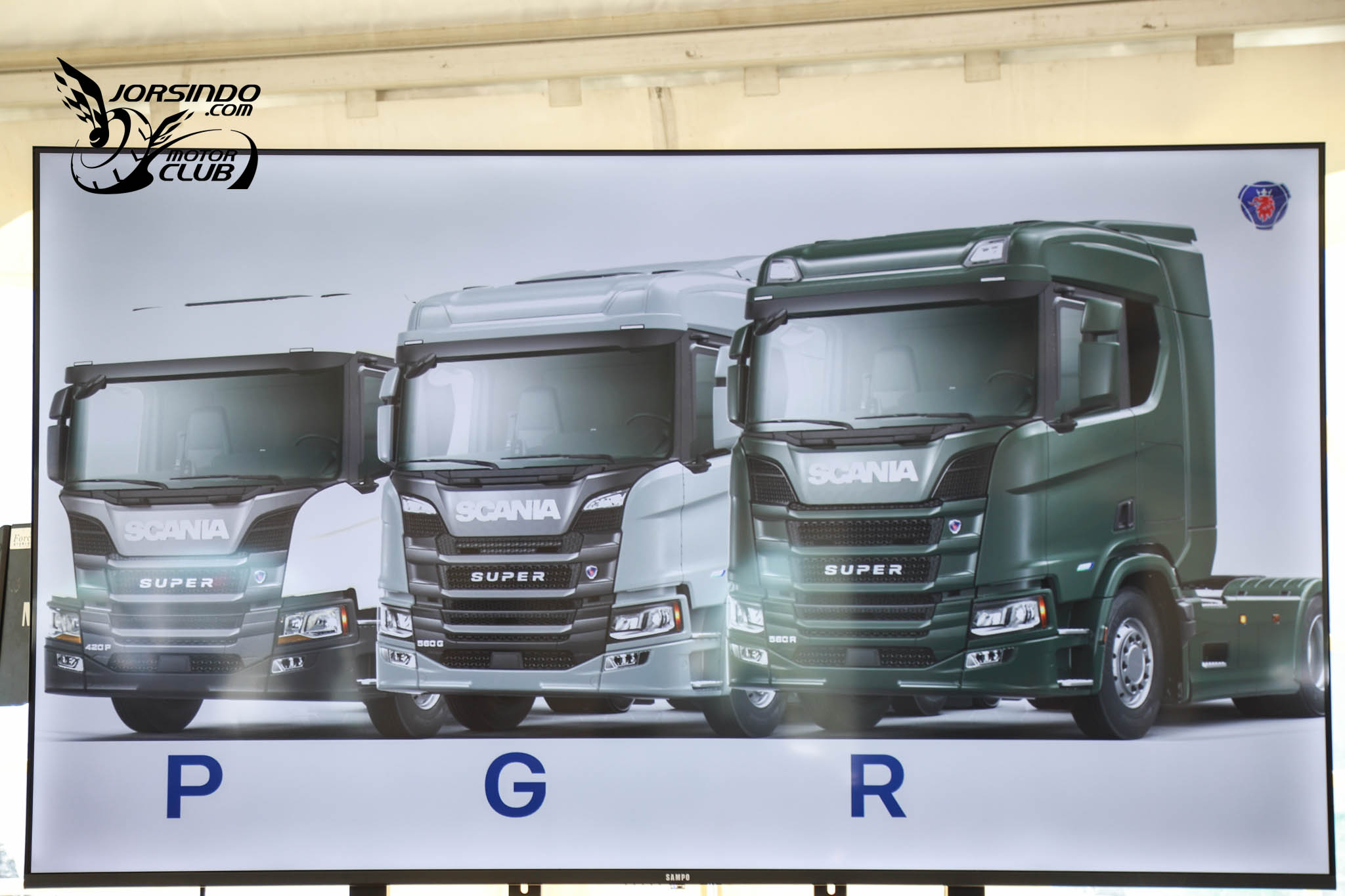 舒適、安全性能新境界！Scania Super車系在台上市4952|小老婆汽機車資訊網