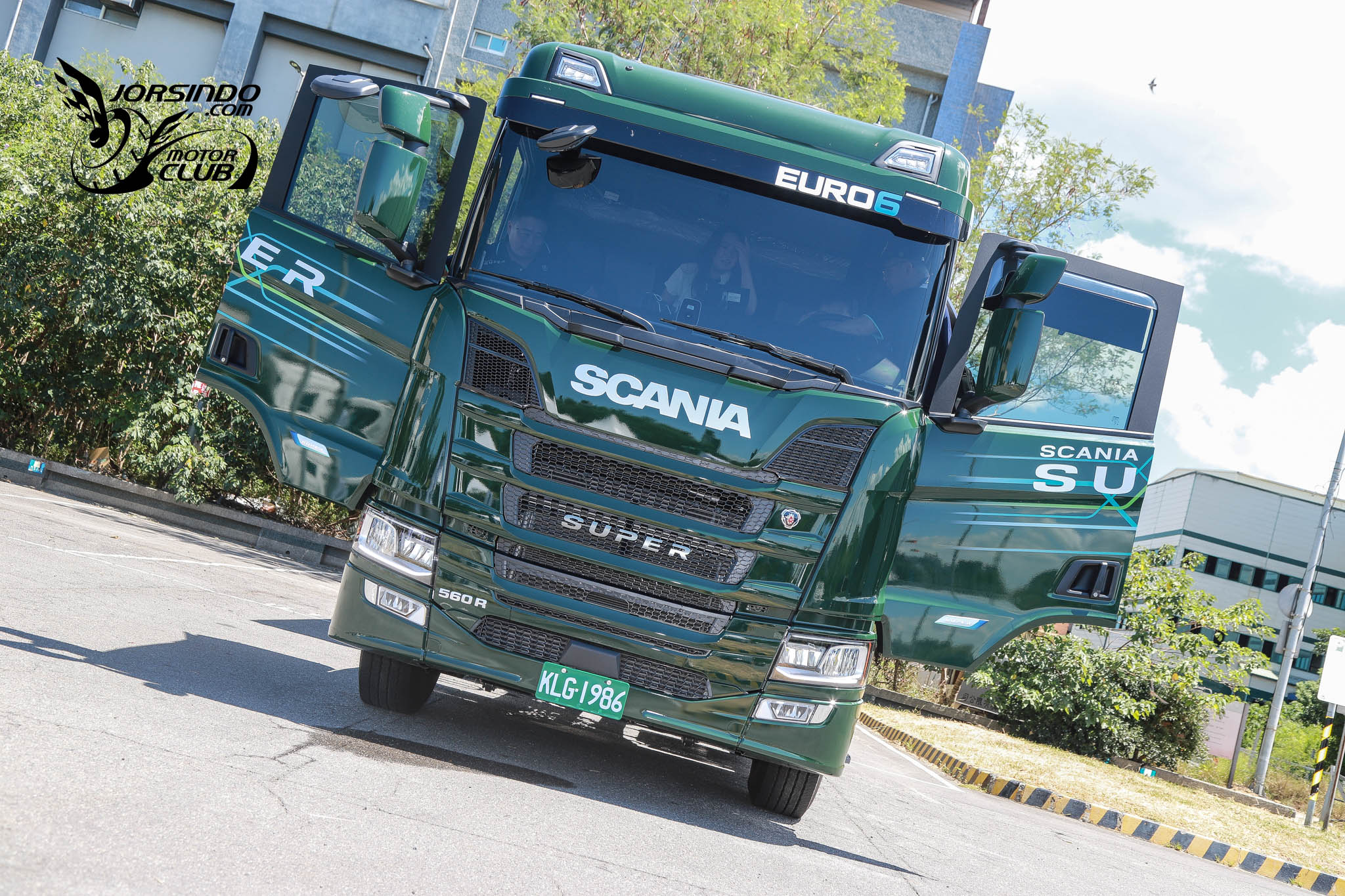 舒適、安全性能新境界！Scania Super車系在台上市2048|小老婆汽機車資訊網