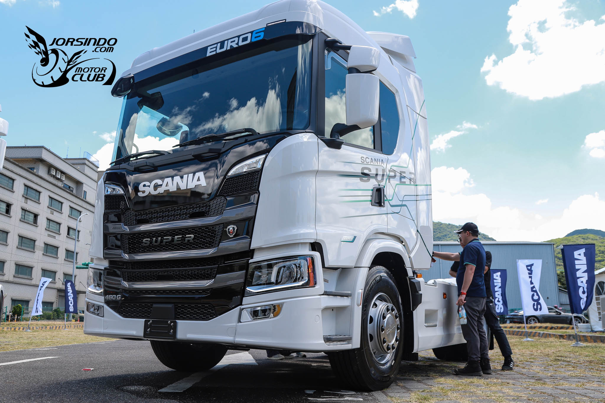 舒適、安全性能新境界！Scania Super車系在台上市5164|小老婆汽機車資訊網