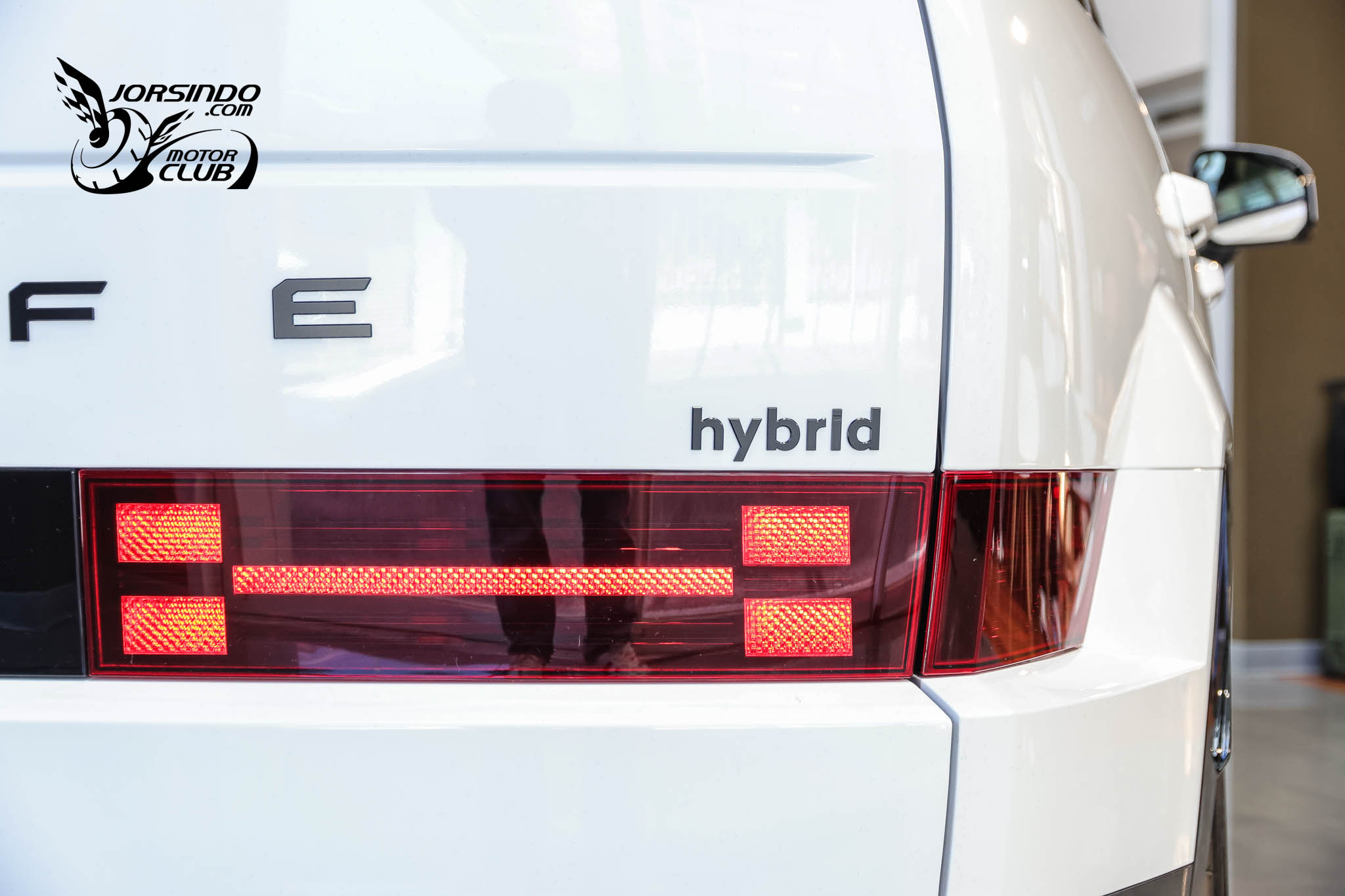 奢華油電七座、212.9萬！Hyundai Santa Fe Calligraphy國內上市4038|小老婆汽機車資訊網