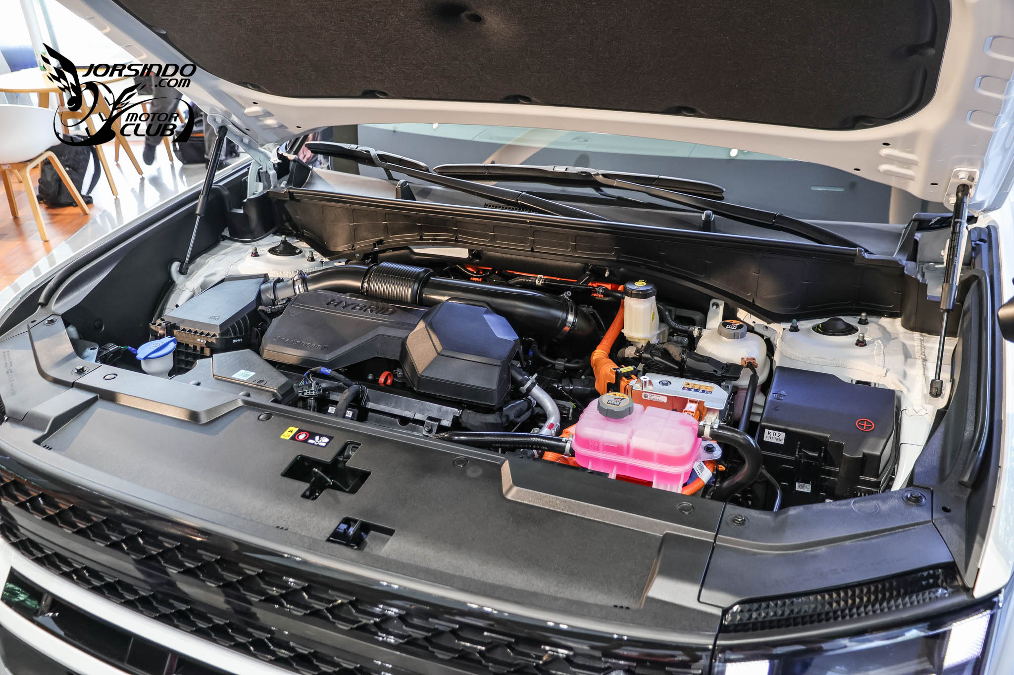 奢華油電七座、212.9萬！Hyundai Santa Fe Calligraphy國內上市9082|小老婆汽機車資訊網