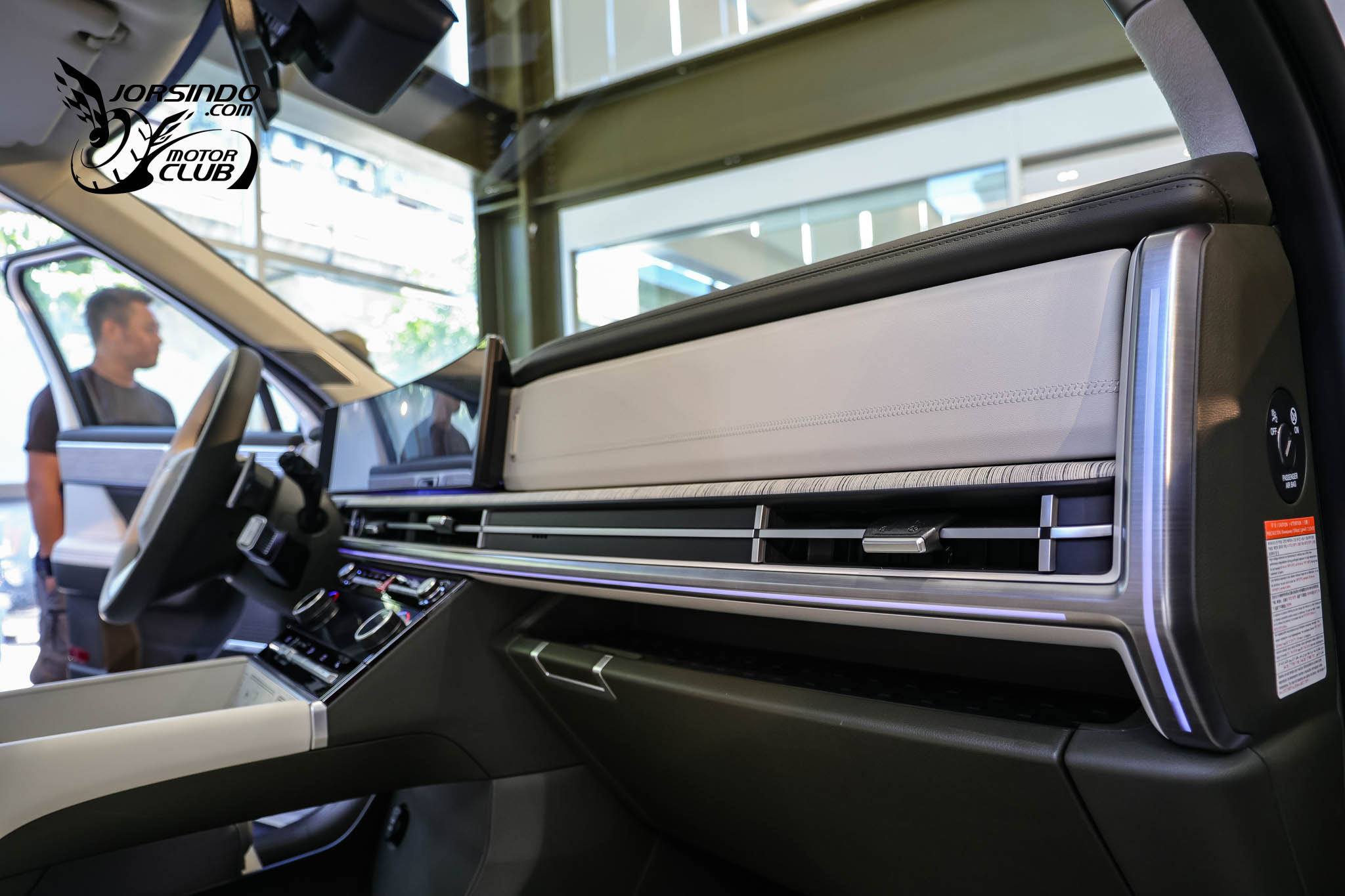 奢華油電七座、212.9萬！Hyundai Santa Fe Calligraphy國內上市9063|小老婆汽機車資訊網