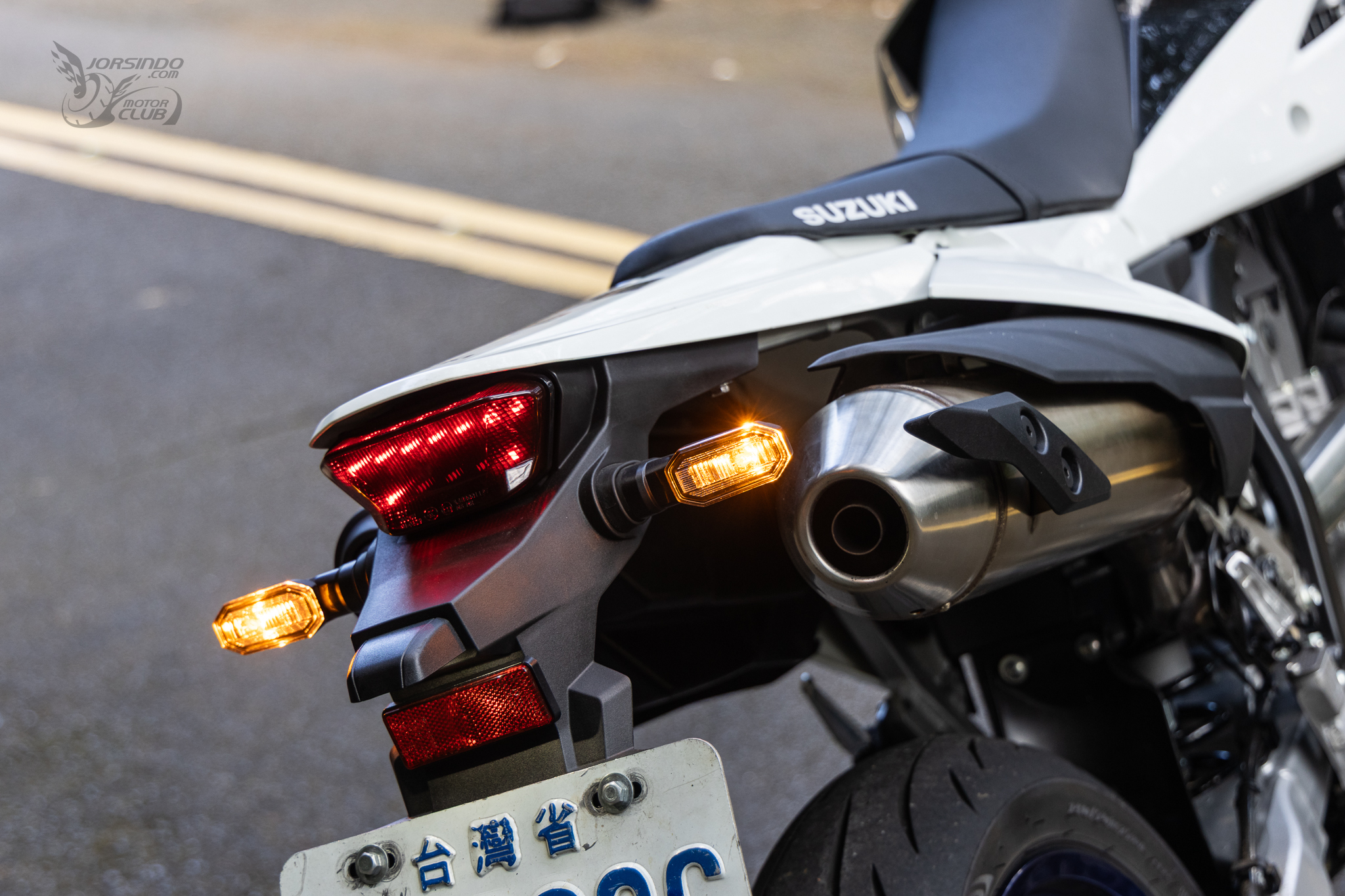 經典回歸！SUZUKI DR-Z4SM 為樂趣而生的高端黃牌滑胎車！6168|小老婆汽機車資訊網