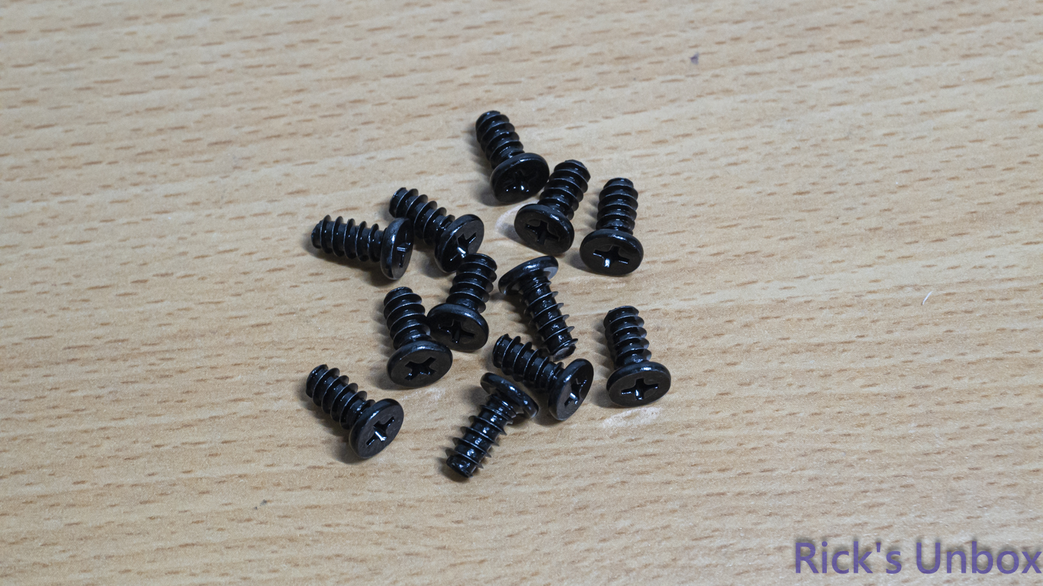 【開箱】海盜船平價短線串接風扇 | CORSAIR RS120-R ARGB PWM WHITE489|小老婆汽機車資訊網