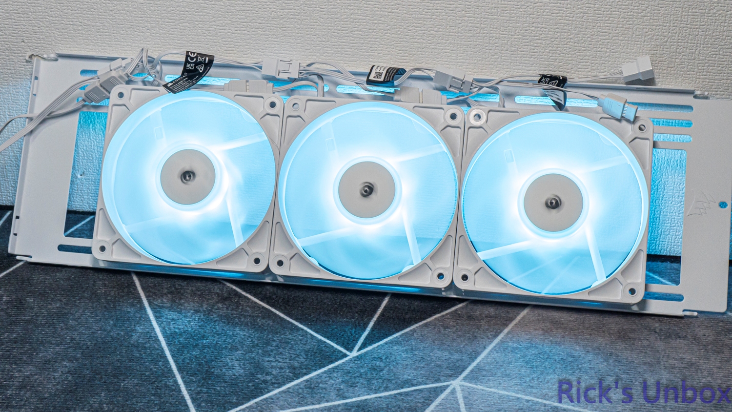 【開箱】海盜船平價短線串接風扇 | CORSAIR RS120-R ARGB PWM WHITE7686|小老婆汽機車資訊網