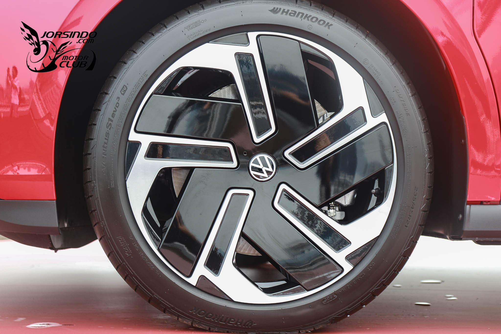 340PS熱血全家福、269.8萬起！福斯商旅ID. Buzz GTX國內上市8275|小老婆汽機車資訊網