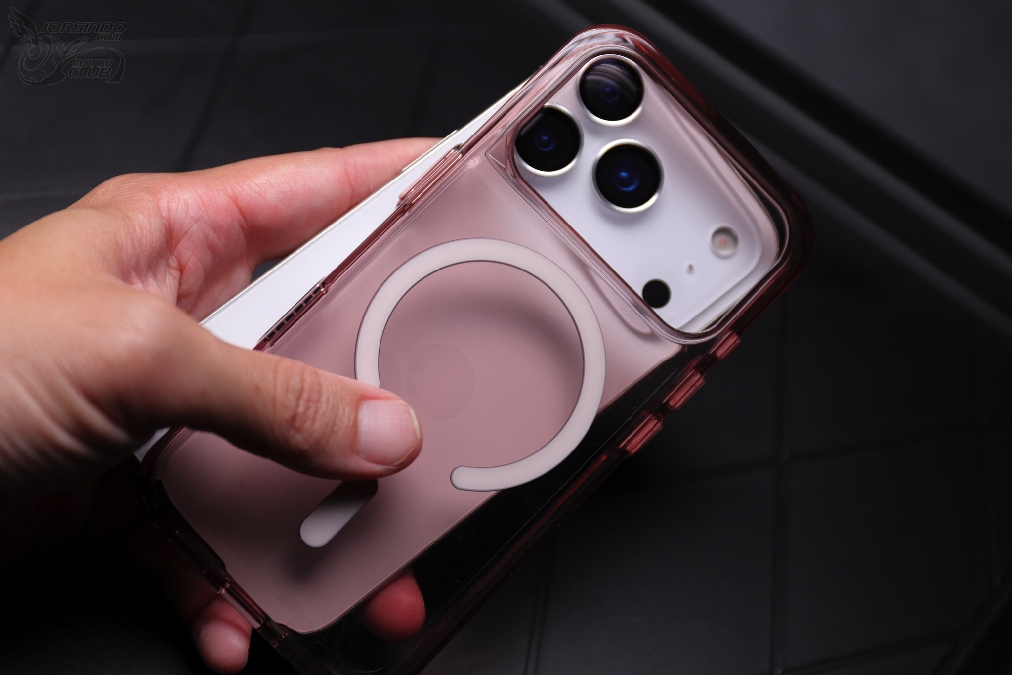 iPhone 17全方位防護首選!犀牛盾防摔手機殼/保護貼、支架推薦4224|小老婆汽機車資訊網
