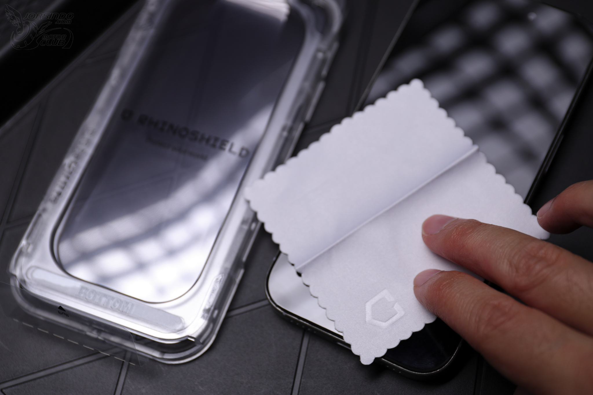 iPhone 17全方位防護首選!犀牛盾防摔手機殼/保護貼、支架推薦1876|小老婆汽機車資訊網