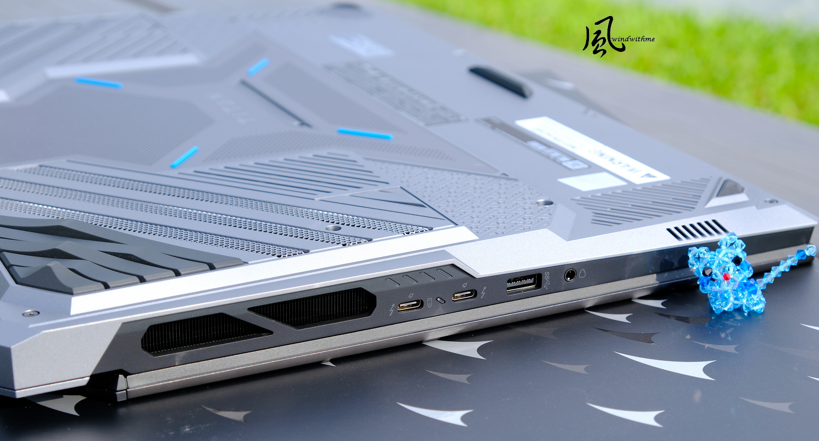 MSI旗艦級Titan 18 HX AI搭載285HX、5090、機械式鍵盤實測解析2347|小老婆汽機車資訊網