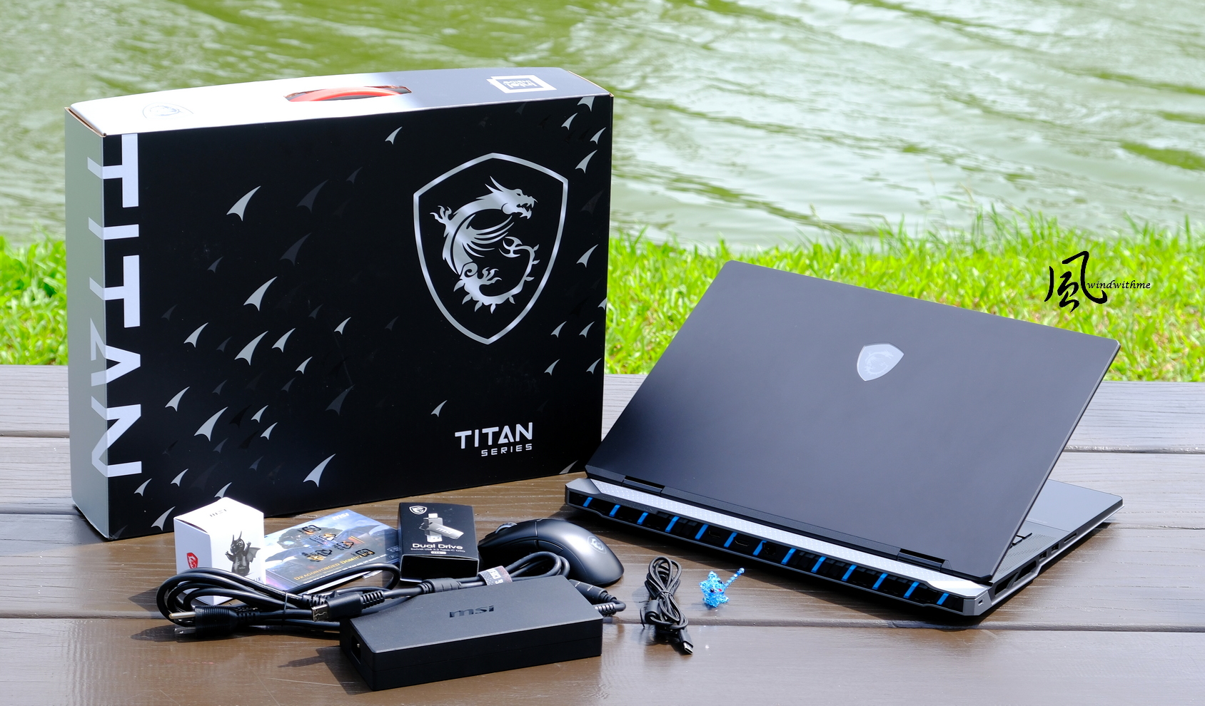 MSI旗艦級Titan 18 HX AI搭載285HX、5090、機械式鍵盤實測解析4632|小老婆汽機車資訊網