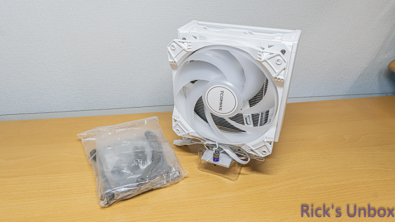 【開箱】TCOMAS首款塔散 | TCOMAS SJ-R400 WHITE7041|小老婆汽機車資訊網