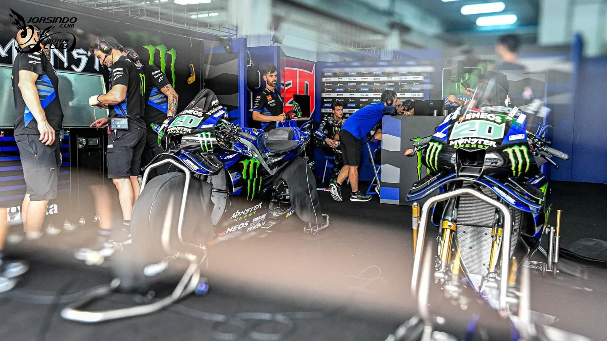 Yamaha V4 引擎計畫啟動！YZR-M1 V4 原型車亮相2698|小老婆汽機車資訊網