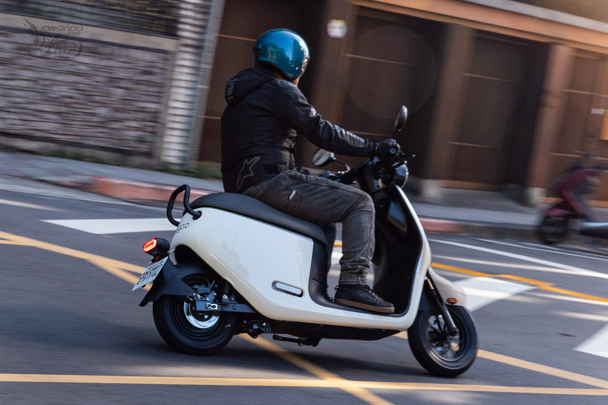 打破你對國民車的想像！Gogoro EZZY 500 試乘體驗4615|電動車,ezzy,ezzy500,gogoro,pbgn小老婆汽機車資訊網