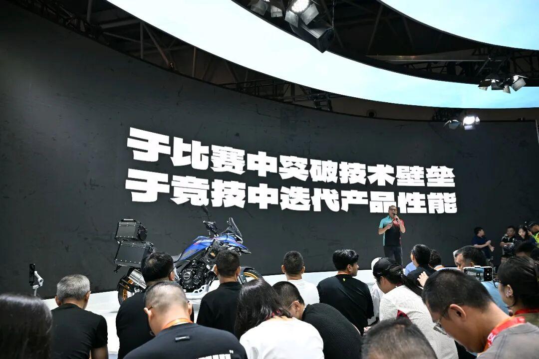 [大陆车讯]摩博会现场｜凯越 625X 全面进化，四缸仿赛 650RR...5998|小老婆汽機車資訊網