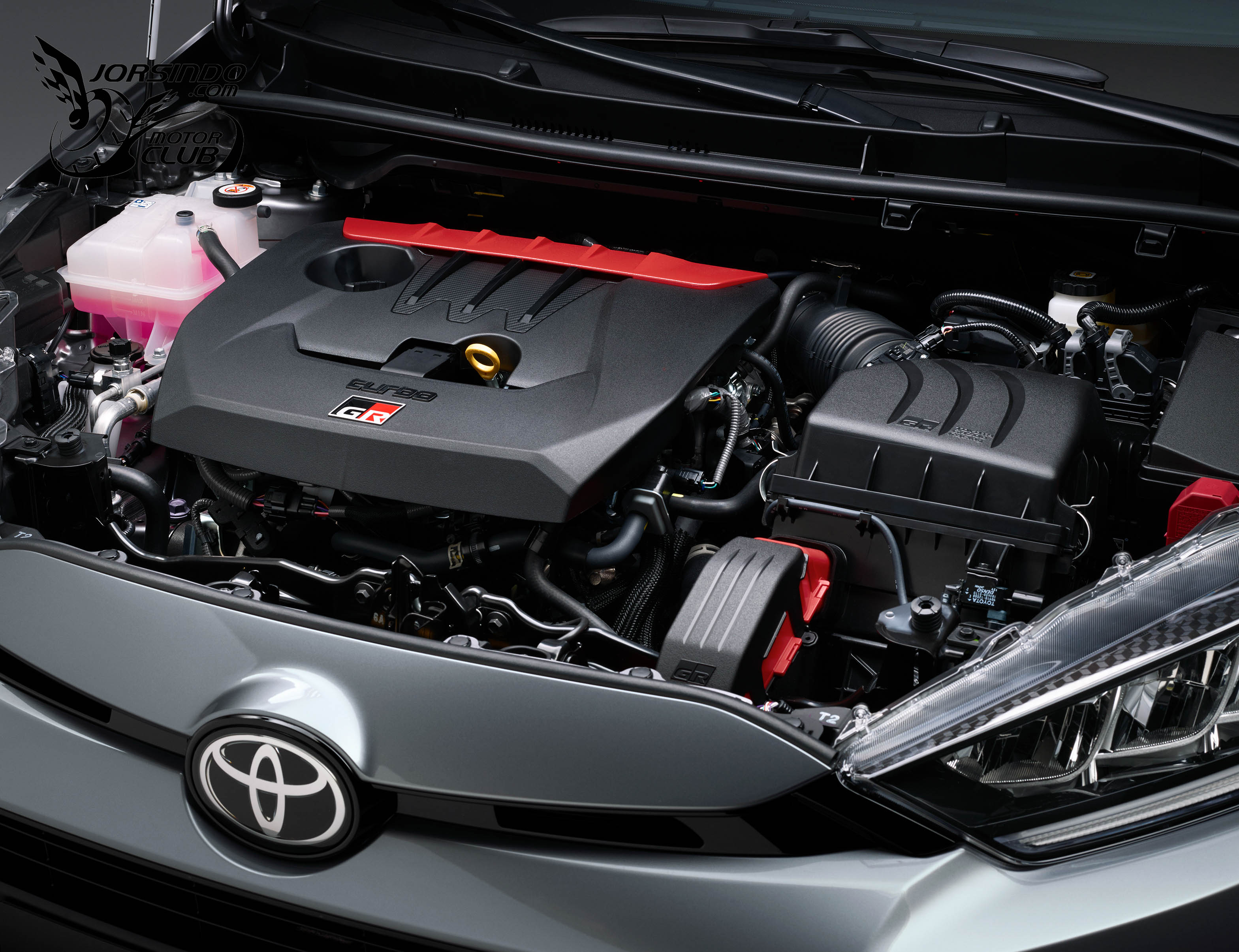 自排暴力鴨終於來了！Toyota GR Yaris 8AT 199萬抵台上市8625|小老婆汽機車資訊網