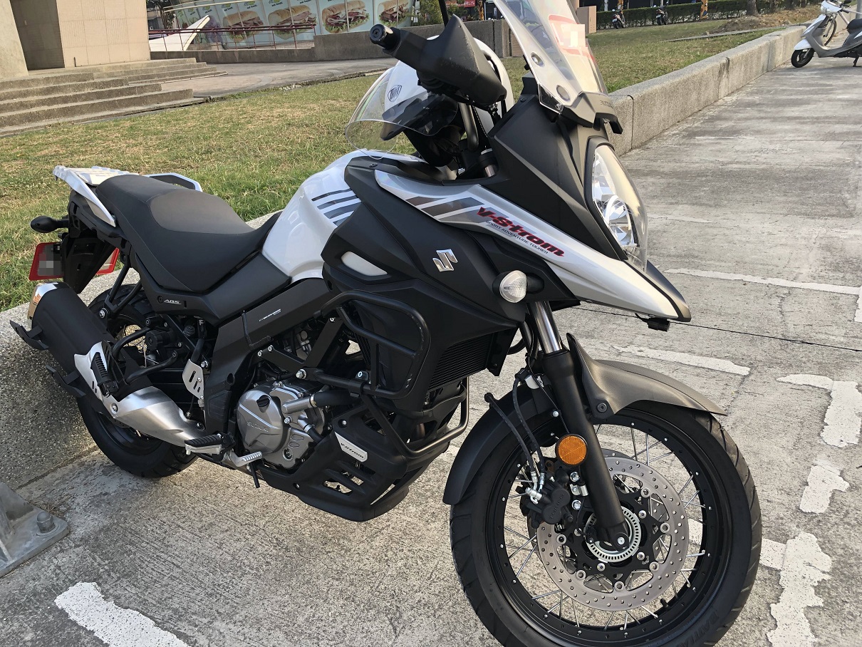 SUZUKI 又換新標誌？睽違 22 年平面化 CI 登場122|小老婆汽機車資訊網