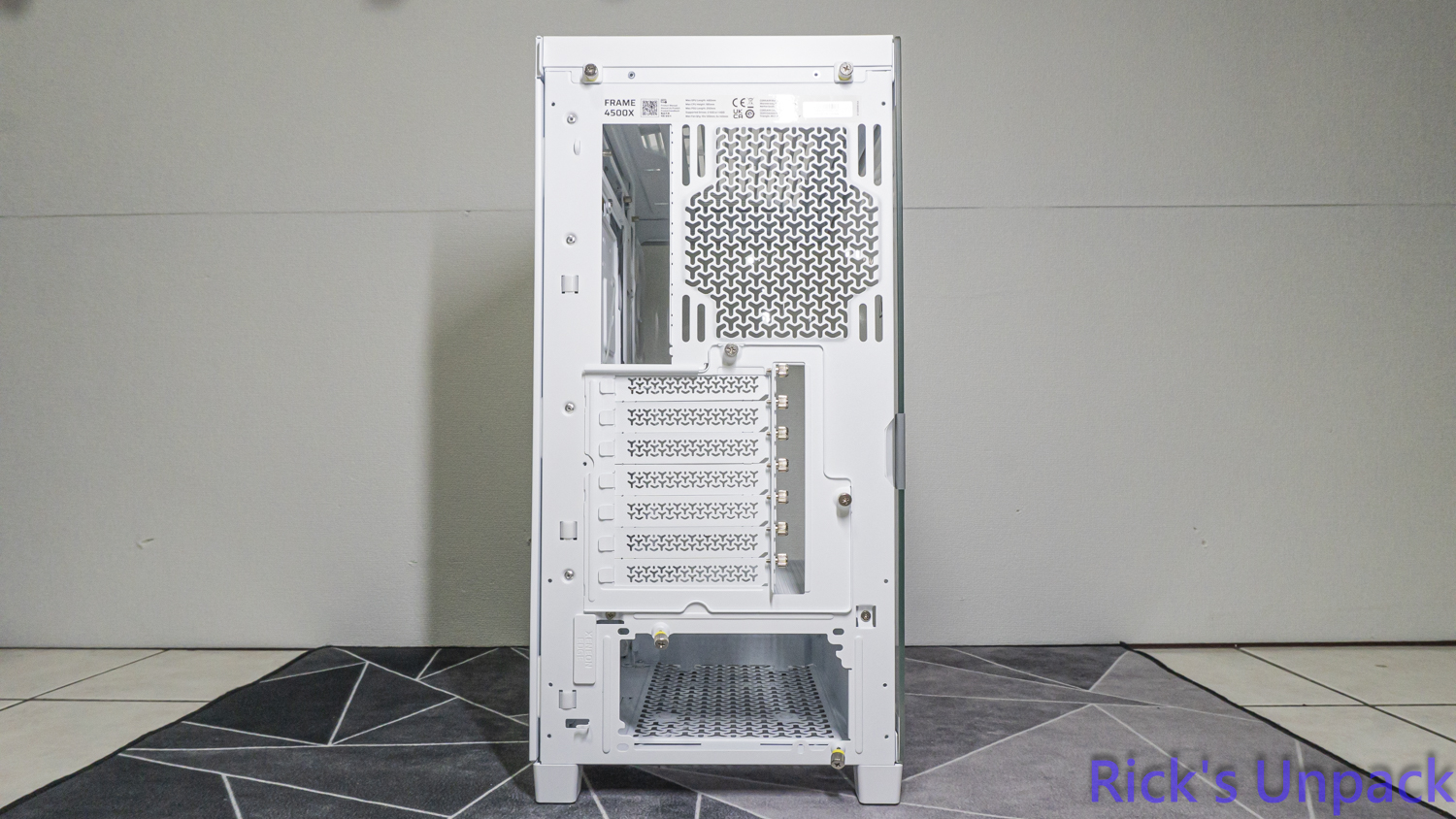 【開箱】賊船全景曲面 | CORSAIR FRAME 4500X LX-R RGB WHITE2159|小老婆汽機車資訊網