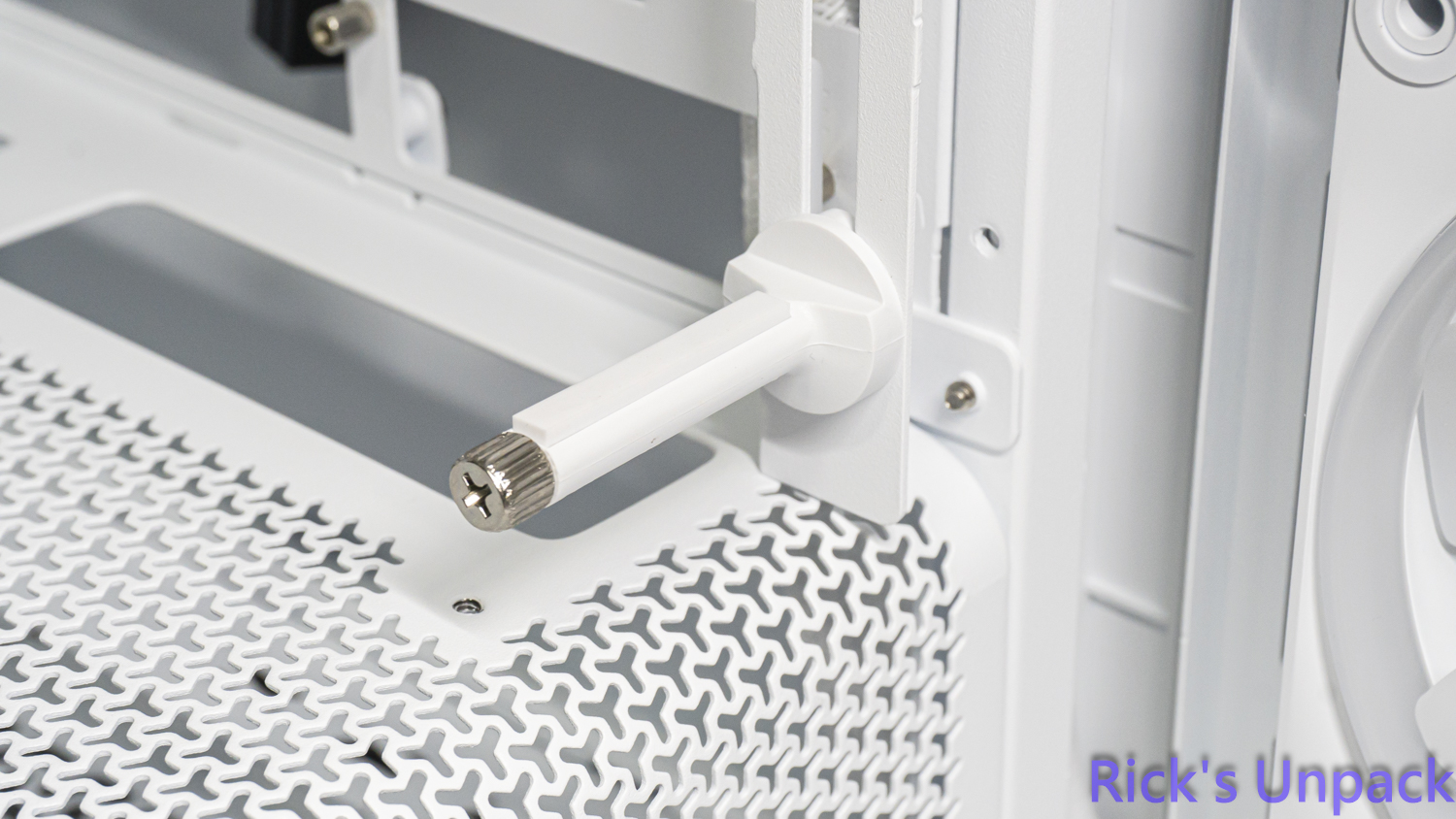 【開箱】賊船全景曲面 | CORSAIR FRAME 4500X LX-R RGB WHITE4440|小老婆汽機車資訊網
