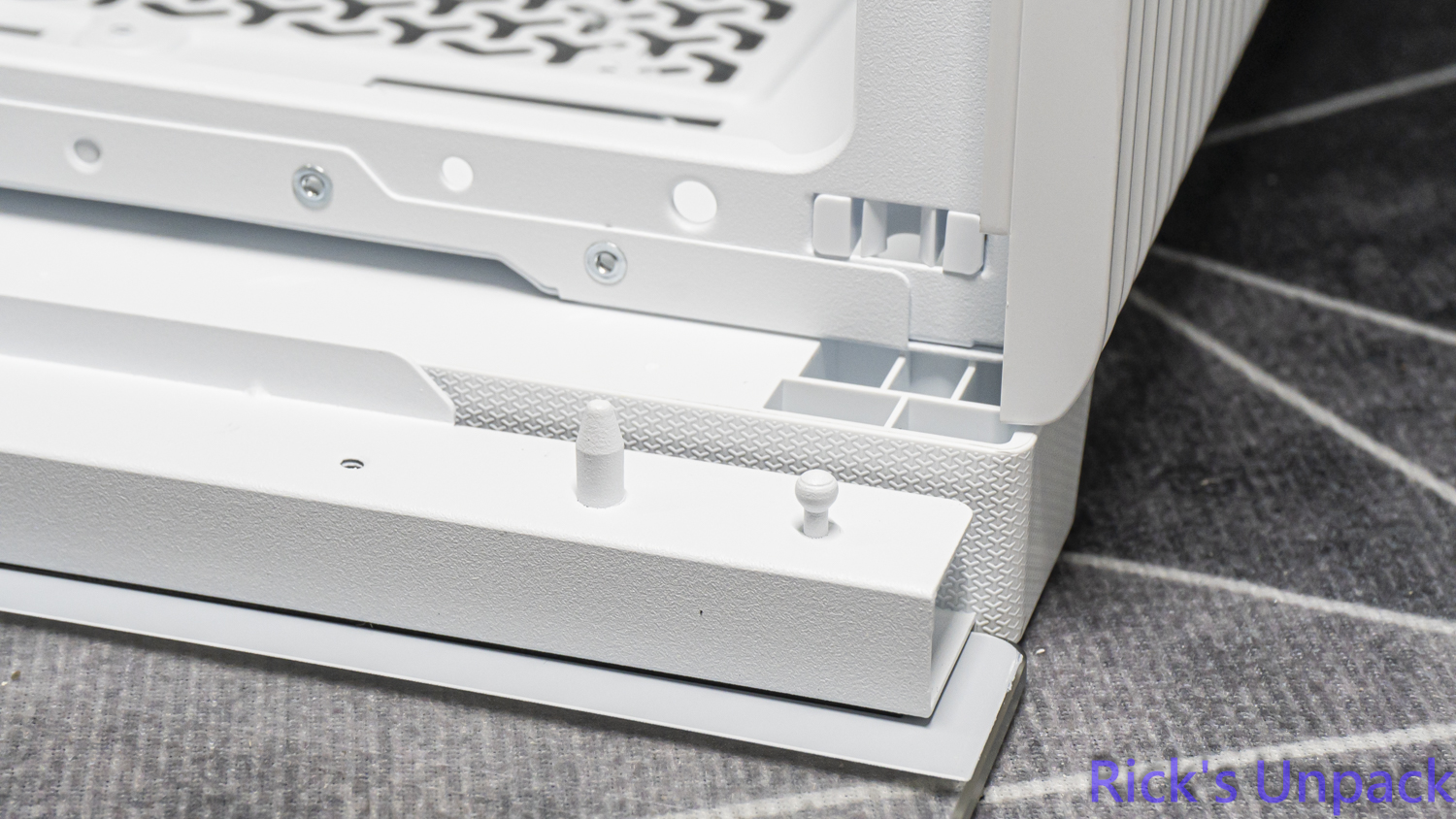 【開箱】賊船全景曲面 | CORSAIR FRAME 4500X LX-R RGB WHITE4389|小老婆汽機車資訊網