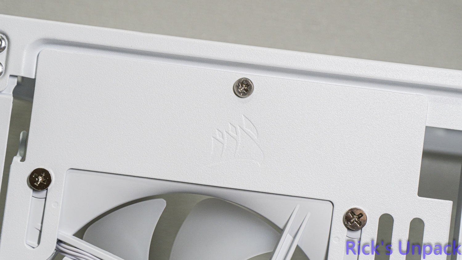 【開箱】賊船全景曲面 | CORSAIR FRAME 4500X LX-R RGB WHITE3872|小老婆汽機車資訊網