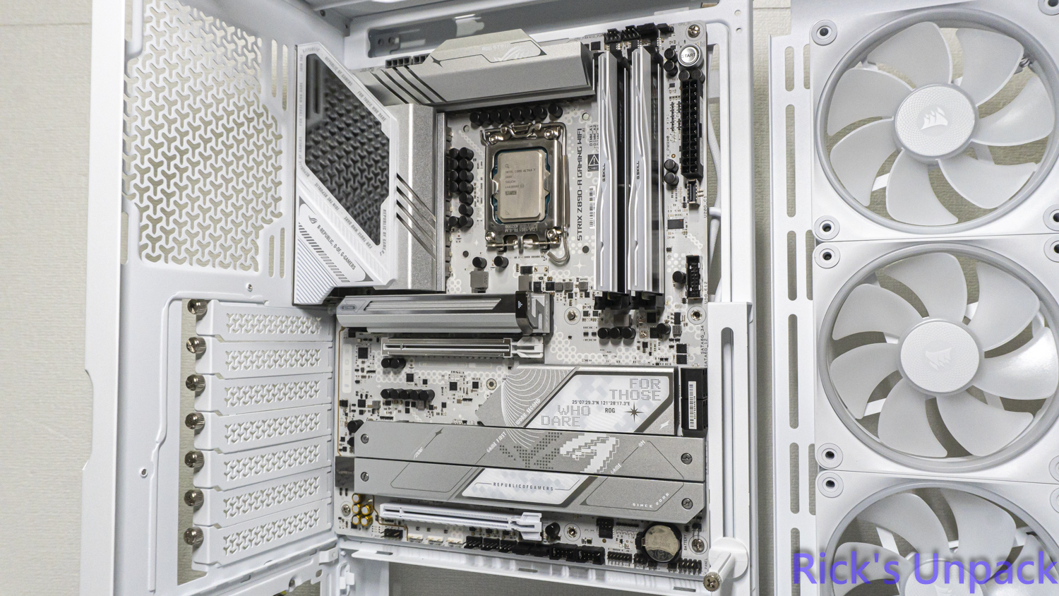 【開箱】賊船全景曲面 | CORSAIR FRAME 4500X LX-R RGB WHITE4898|小老婆汽機車資訊網