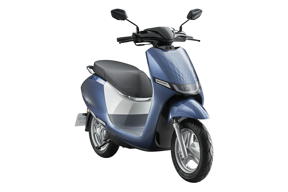[官方新聞稿] 充換雙飛馳 Ionex 電車 i-One Fly Techno 登場5155|小老婆汽機車資訊網