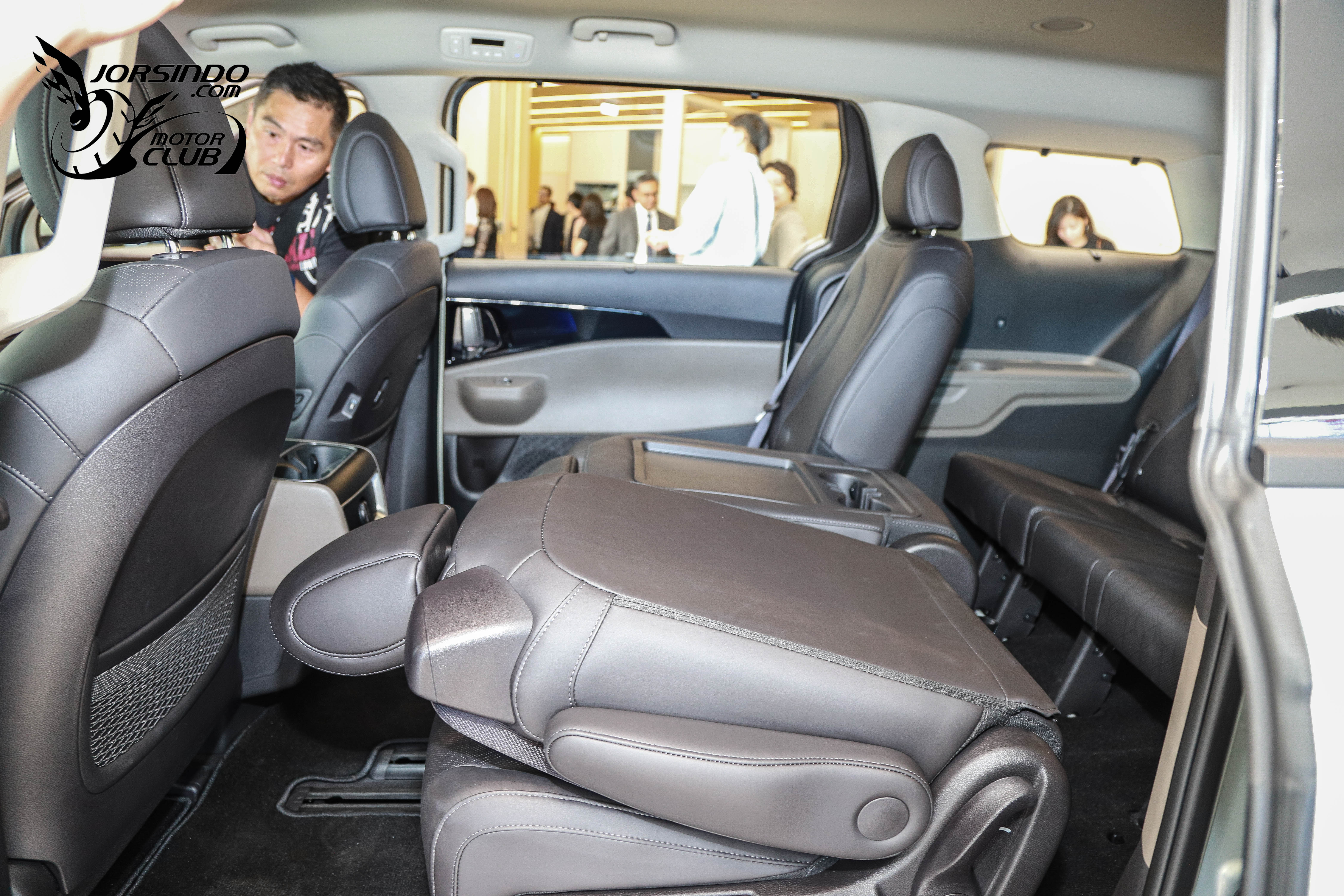 雙車型，191.9萬元起！KIA Carnival八人座抵台上市8923|小老婆汽機車資訊網