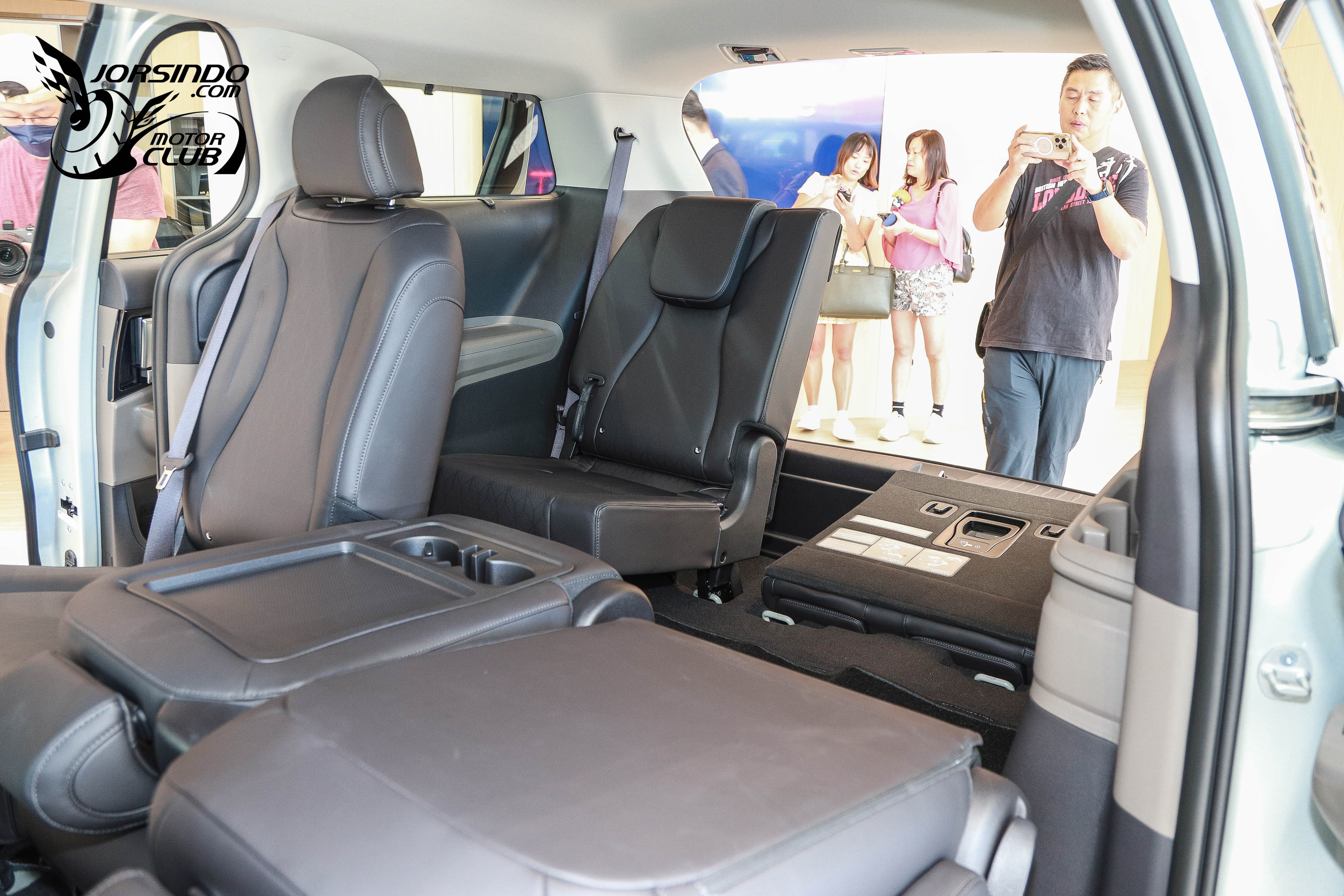 雙車型，191.9萬元起！KIA Carnival八人座抵台上市7522|小老婆汽機車資訊網
